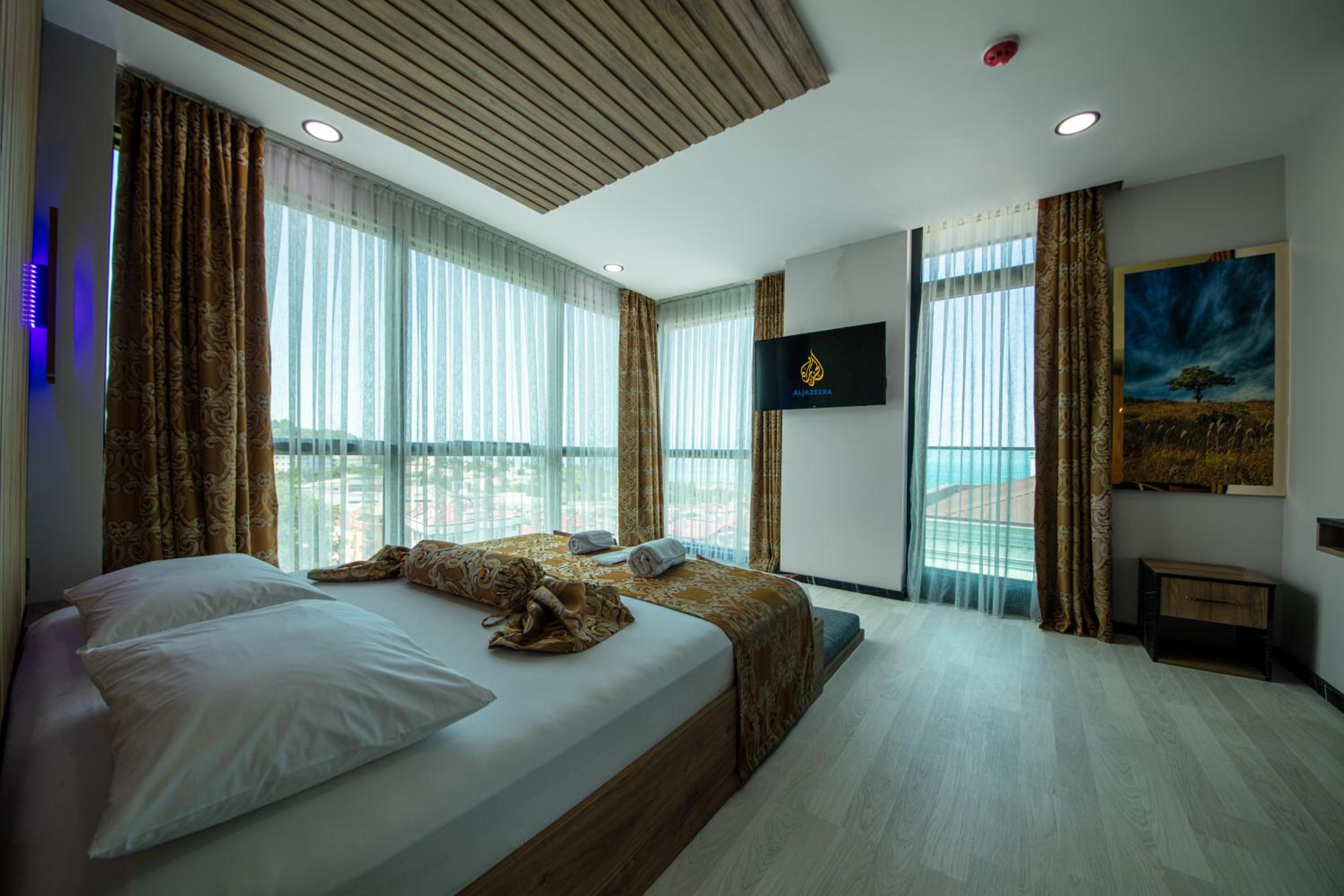 Double Room - Photo 9