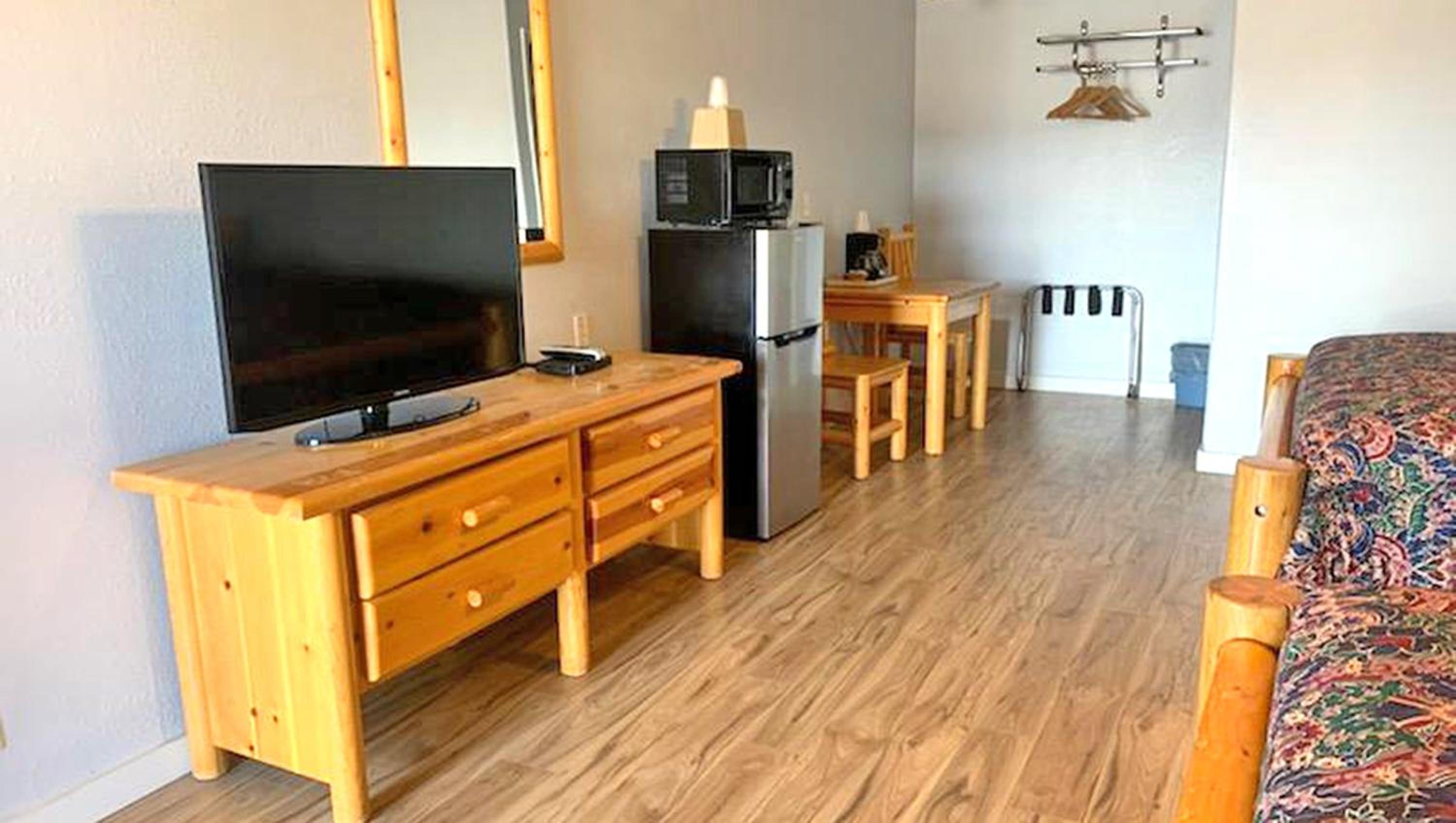 Superior Queen Room with Two Queen Beds photo 2