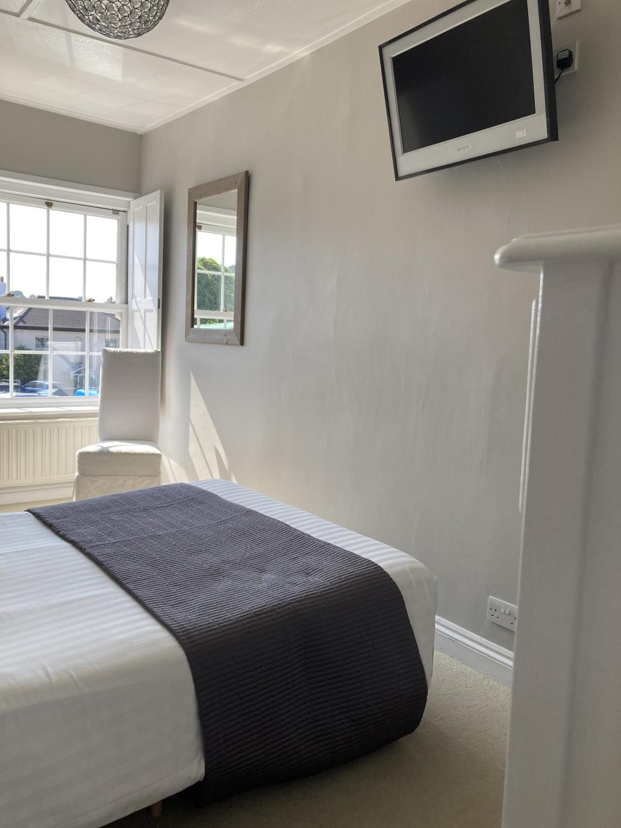 Small Double Room photo 3