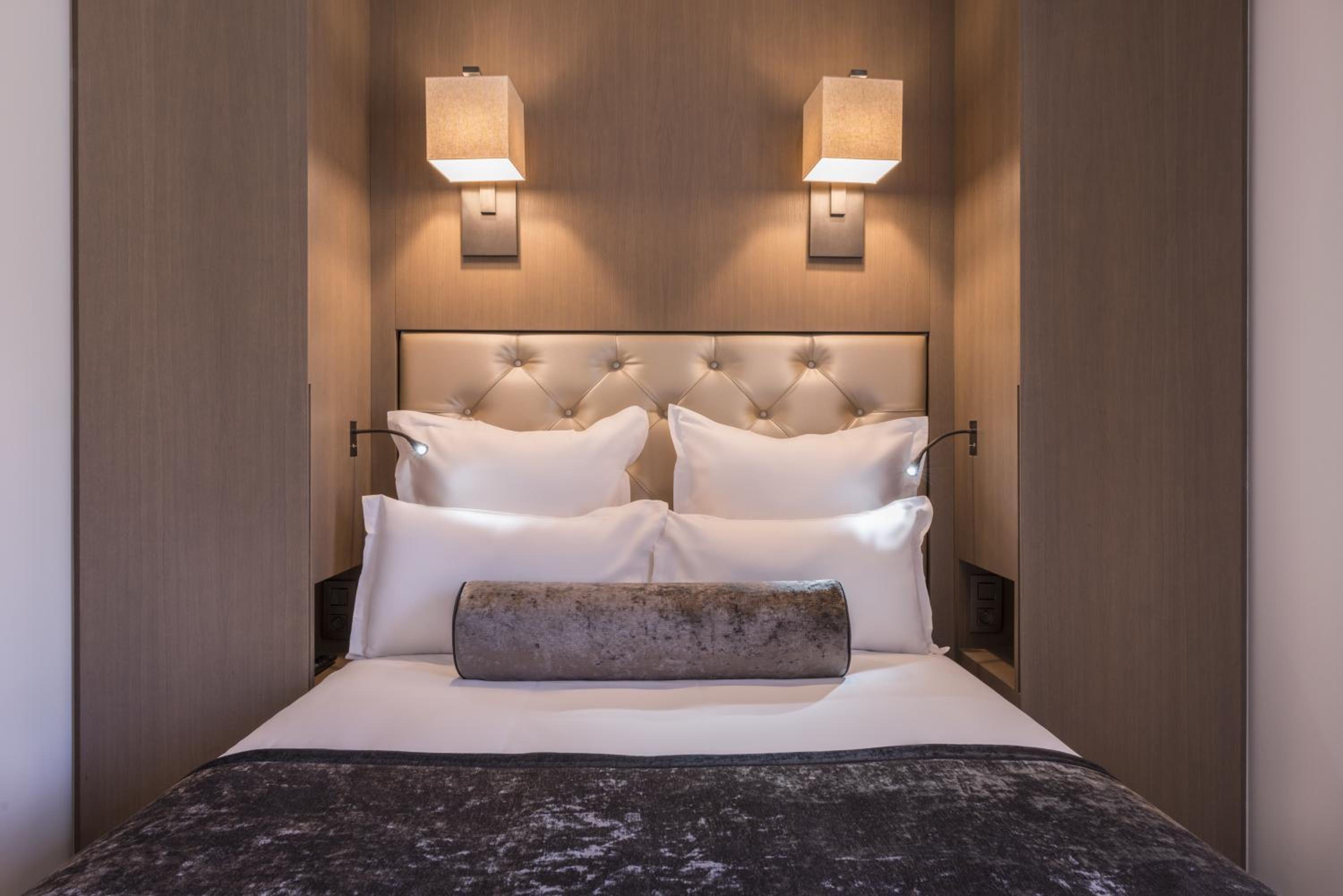 Classic Single Room