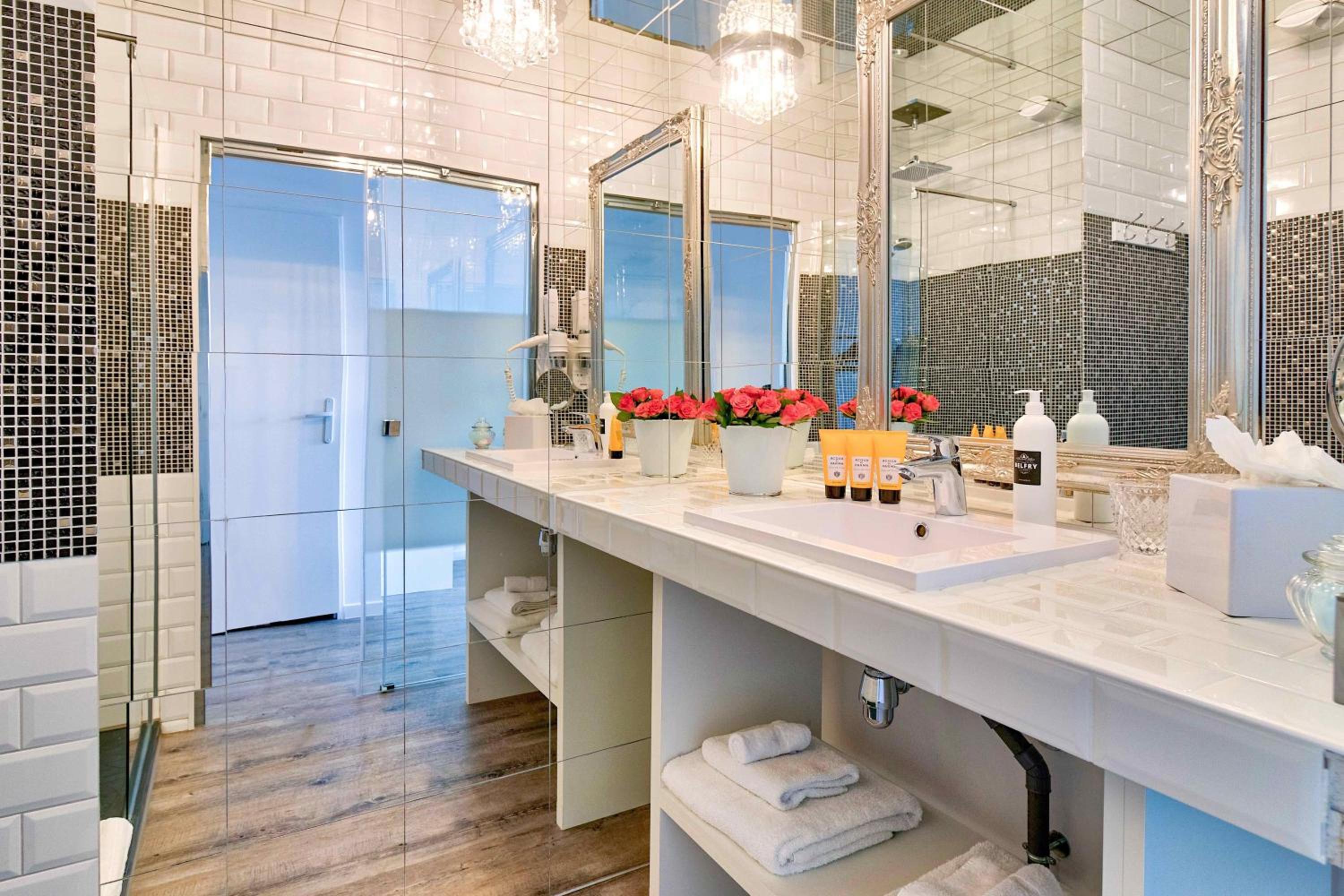 King Room with Sanctuary View and Free Spa access  - Photo 2