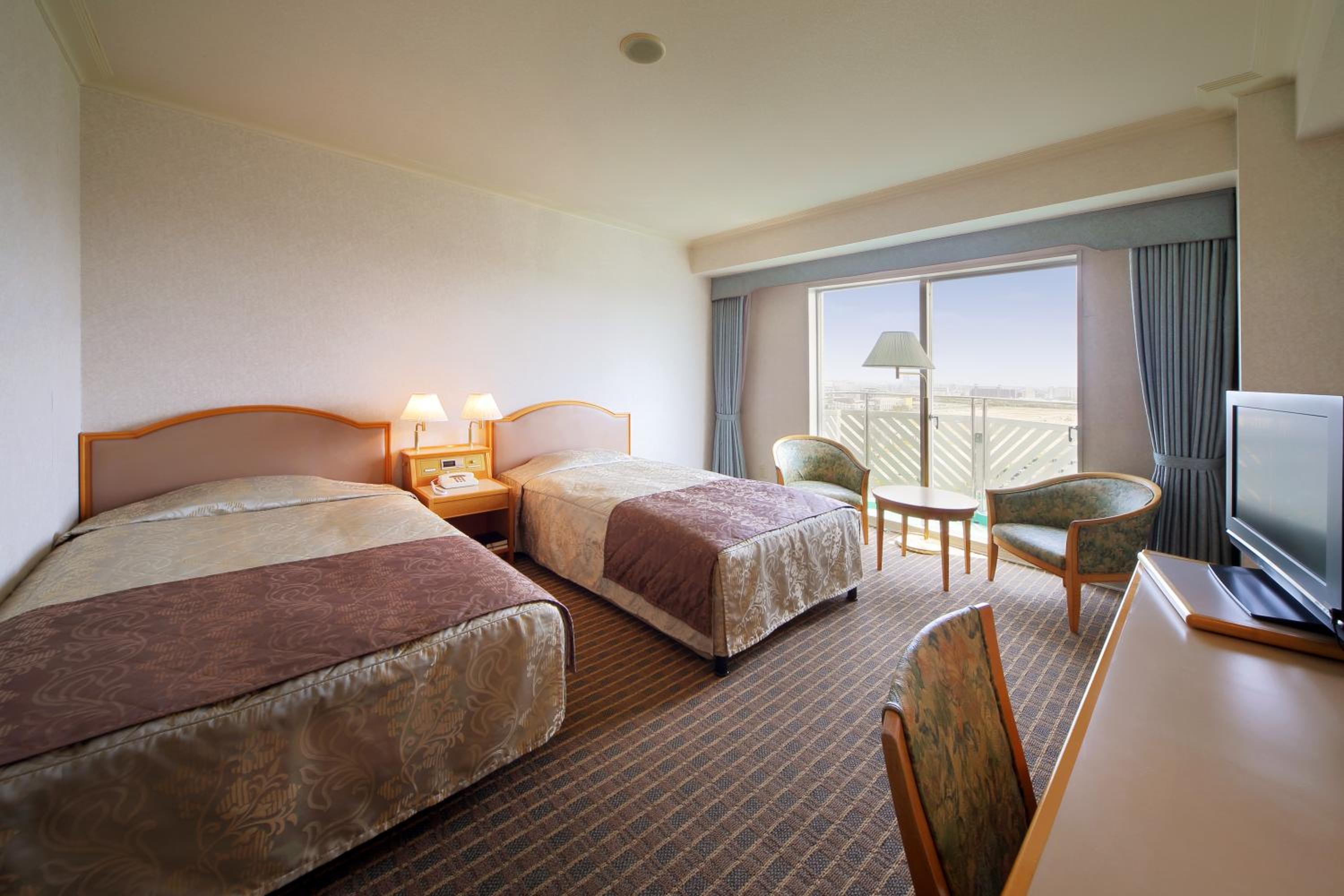 Standard Twin Room - Non-Smoking