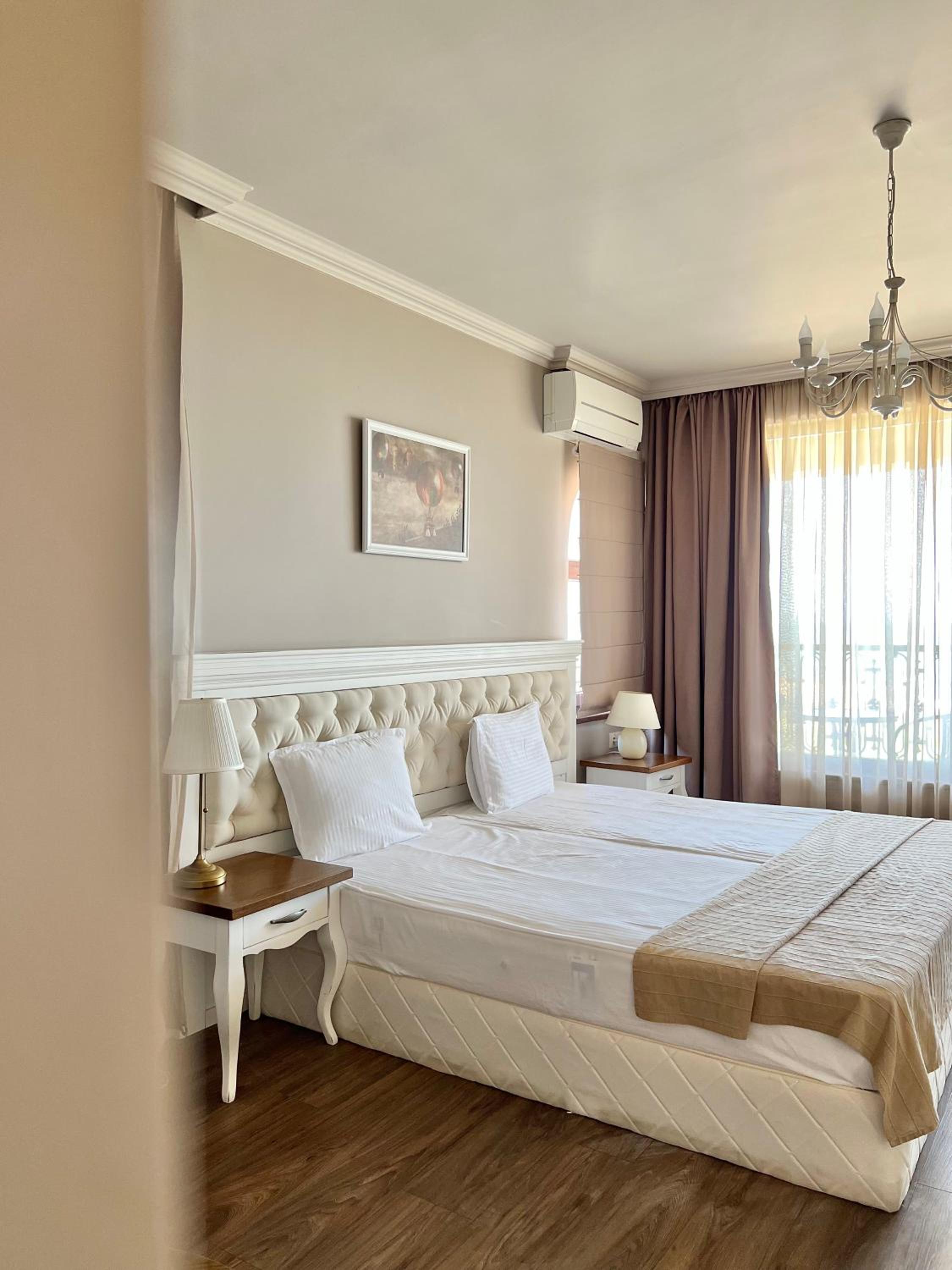 Double room with Central Sea view photo 2