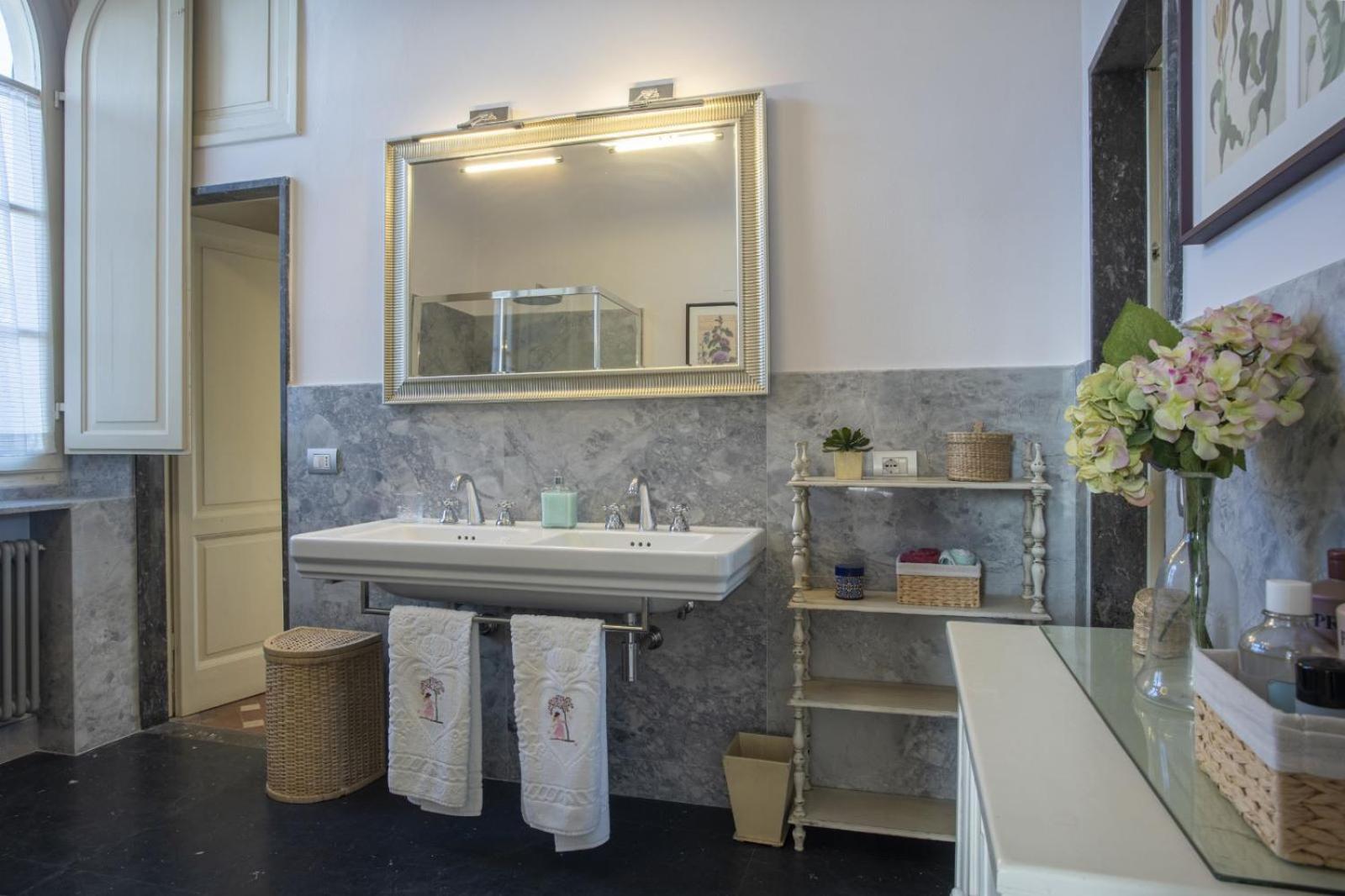 Villa photo 3