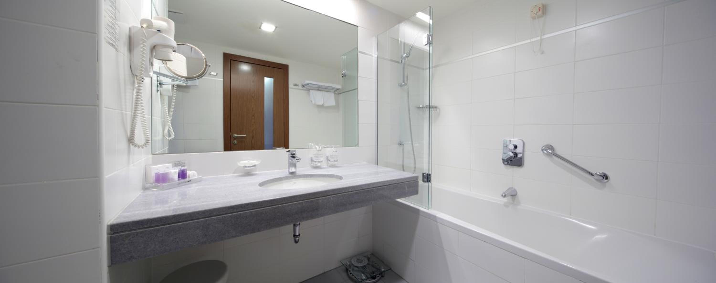 Superior Double Room with Balcony with Sea View - Photo 6