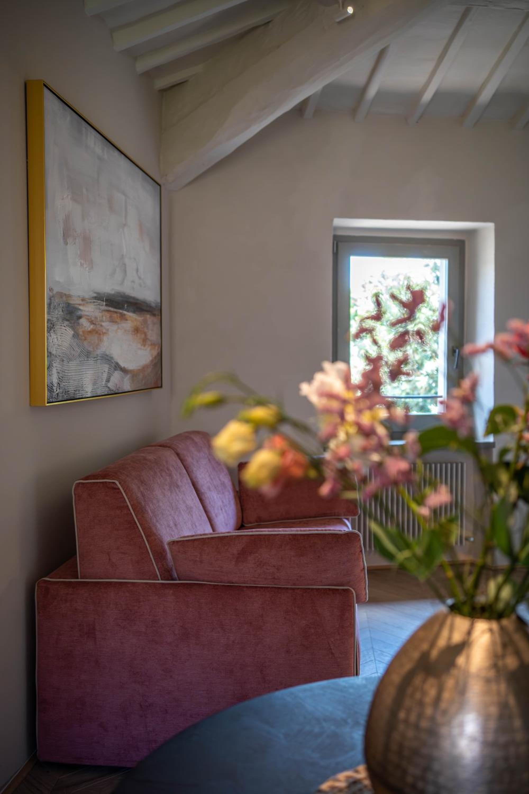 Executive Suite - Photo 3
