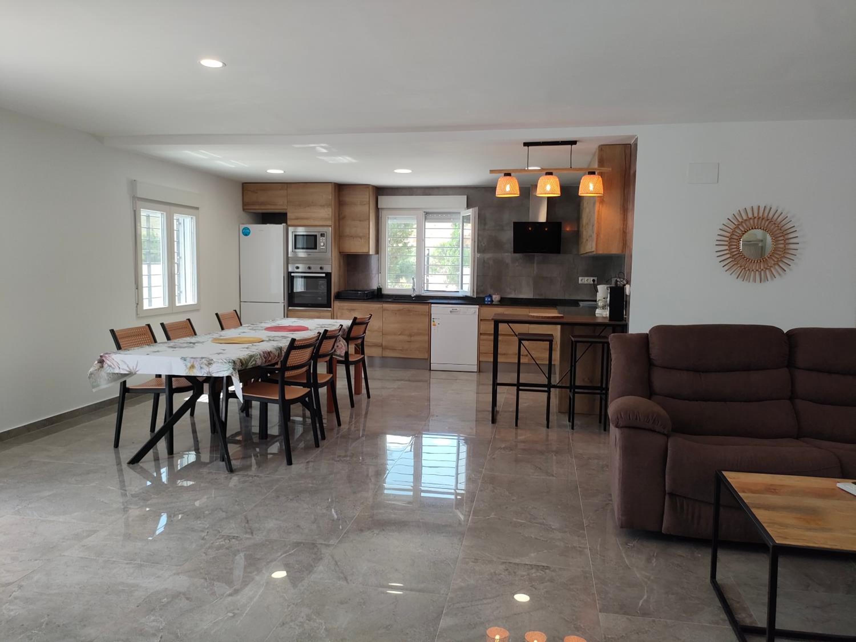 Villa photo 3