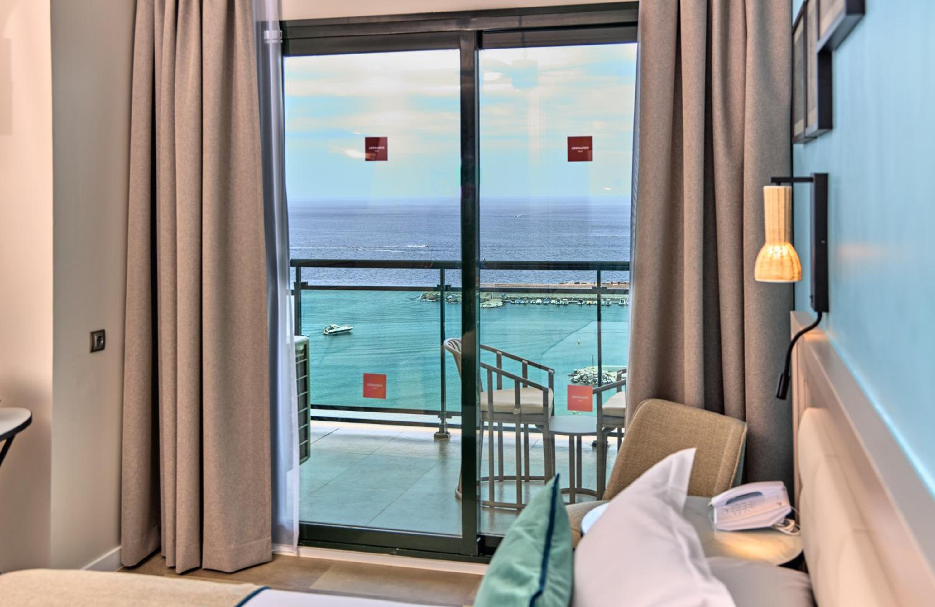 Deluxe Twin Sea View