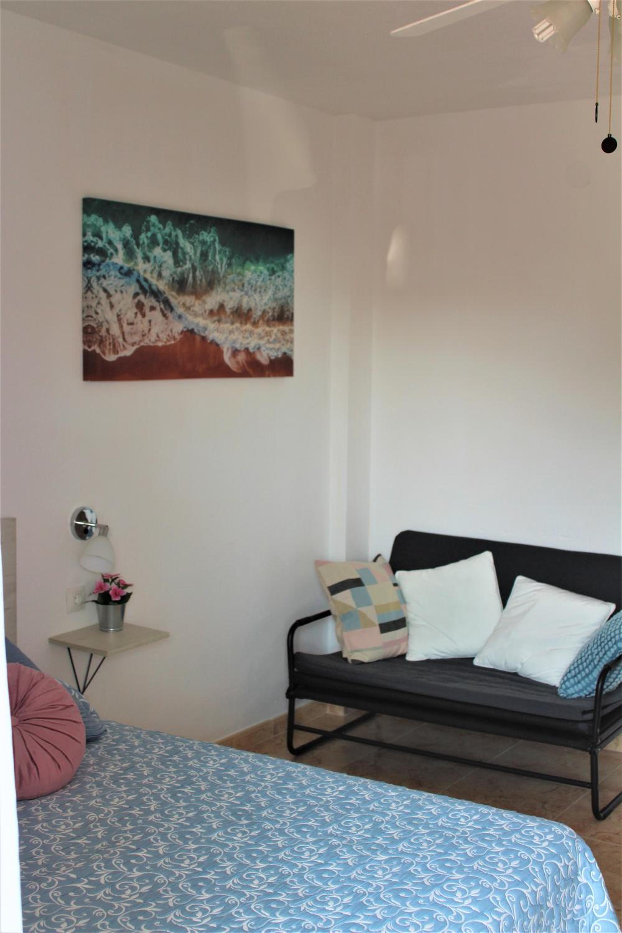 One-Bedroom Apartment photo 2