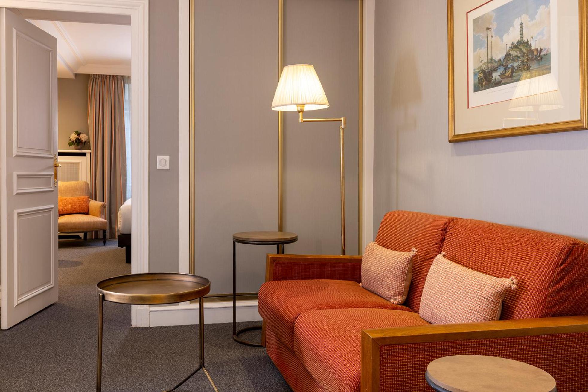 Suite - Photo 9