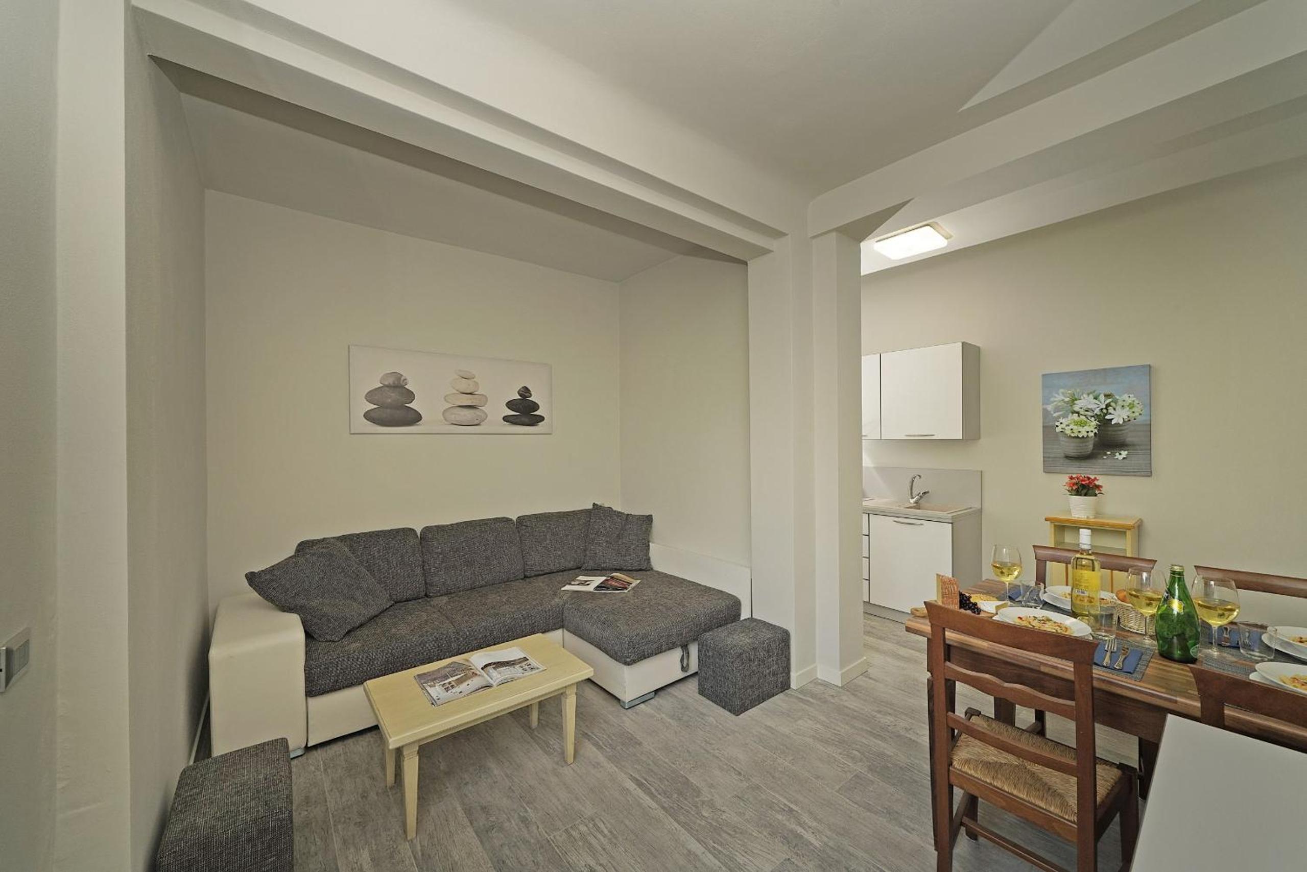 Apartment With Balcony photo 1