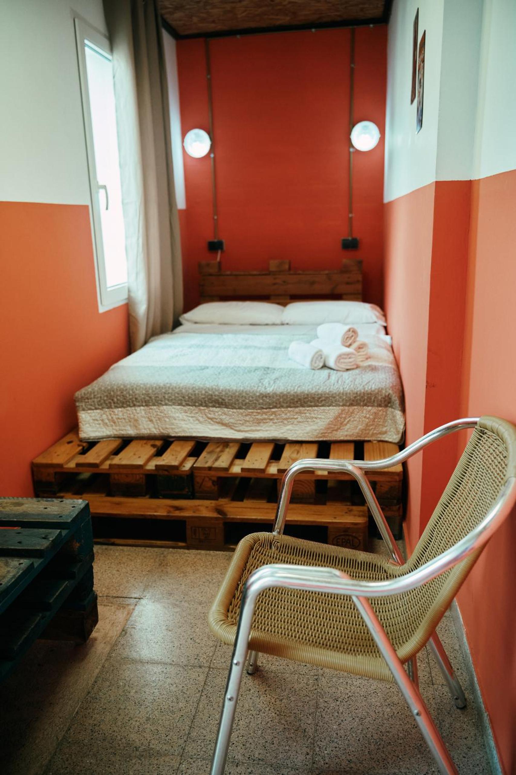 Habitación Doble Estándar con Baño Compartido