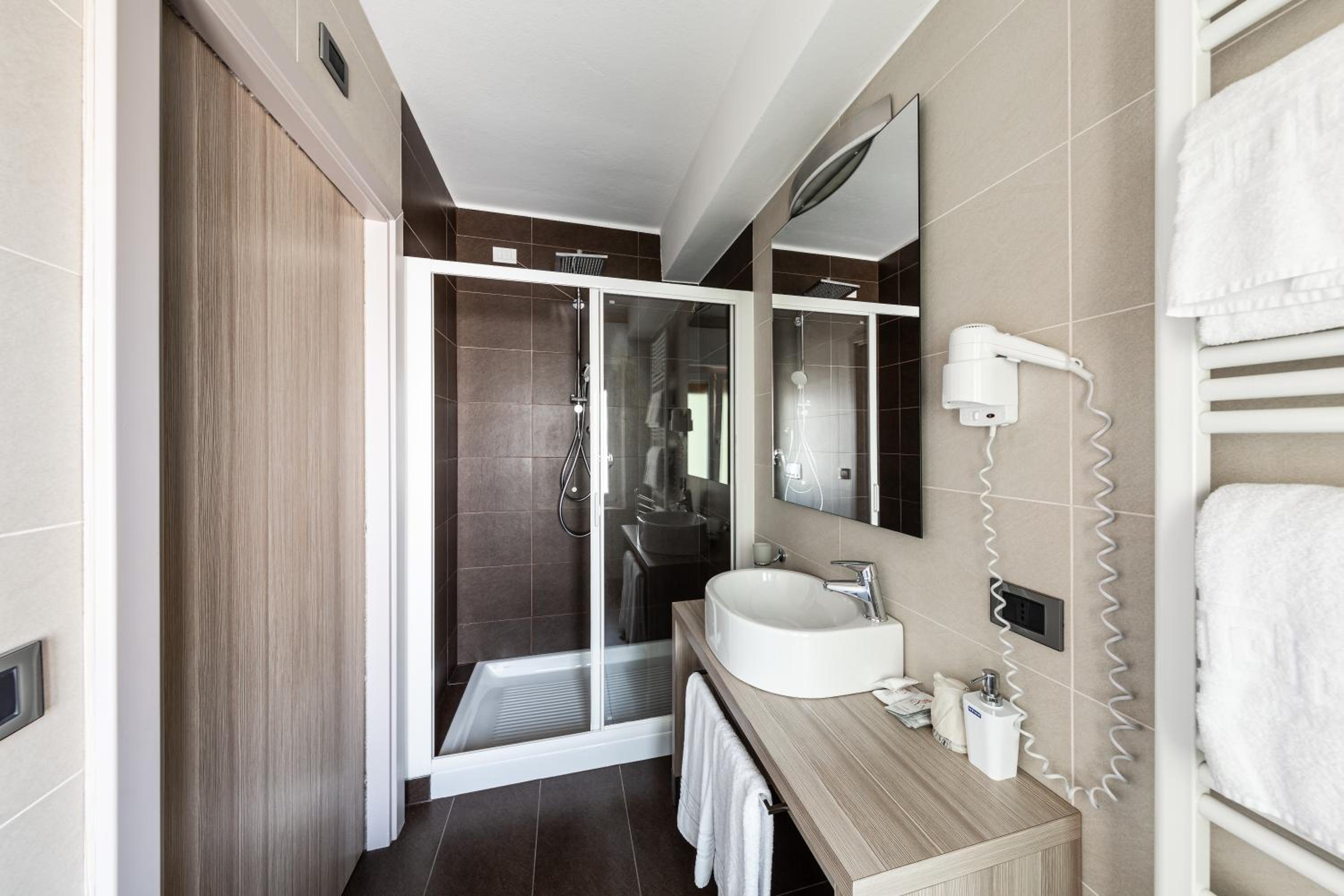 Triple Room - Photo 5