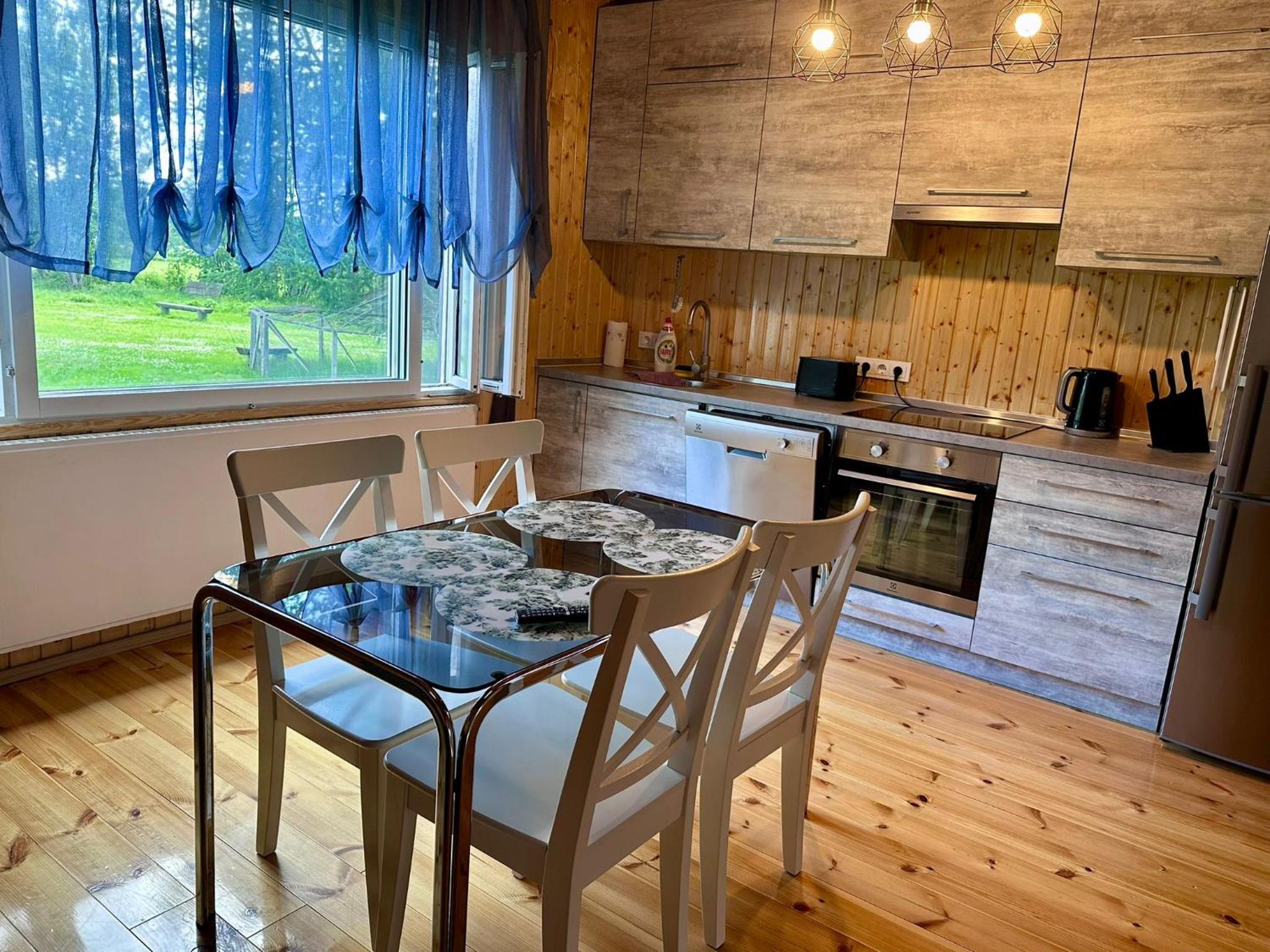 Two-Bedroom Apartment - Photo 11