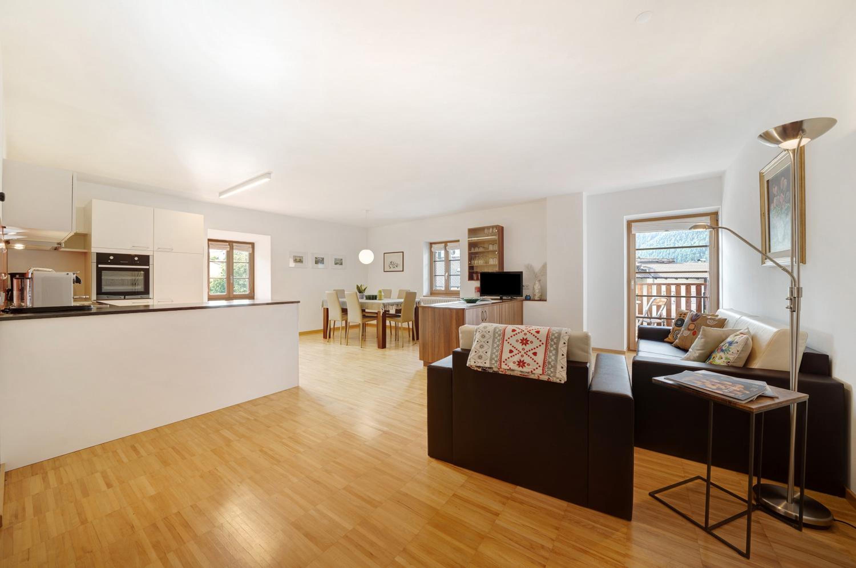 Two-Bedroom Deluxe Apartment with Garden View photo 1
