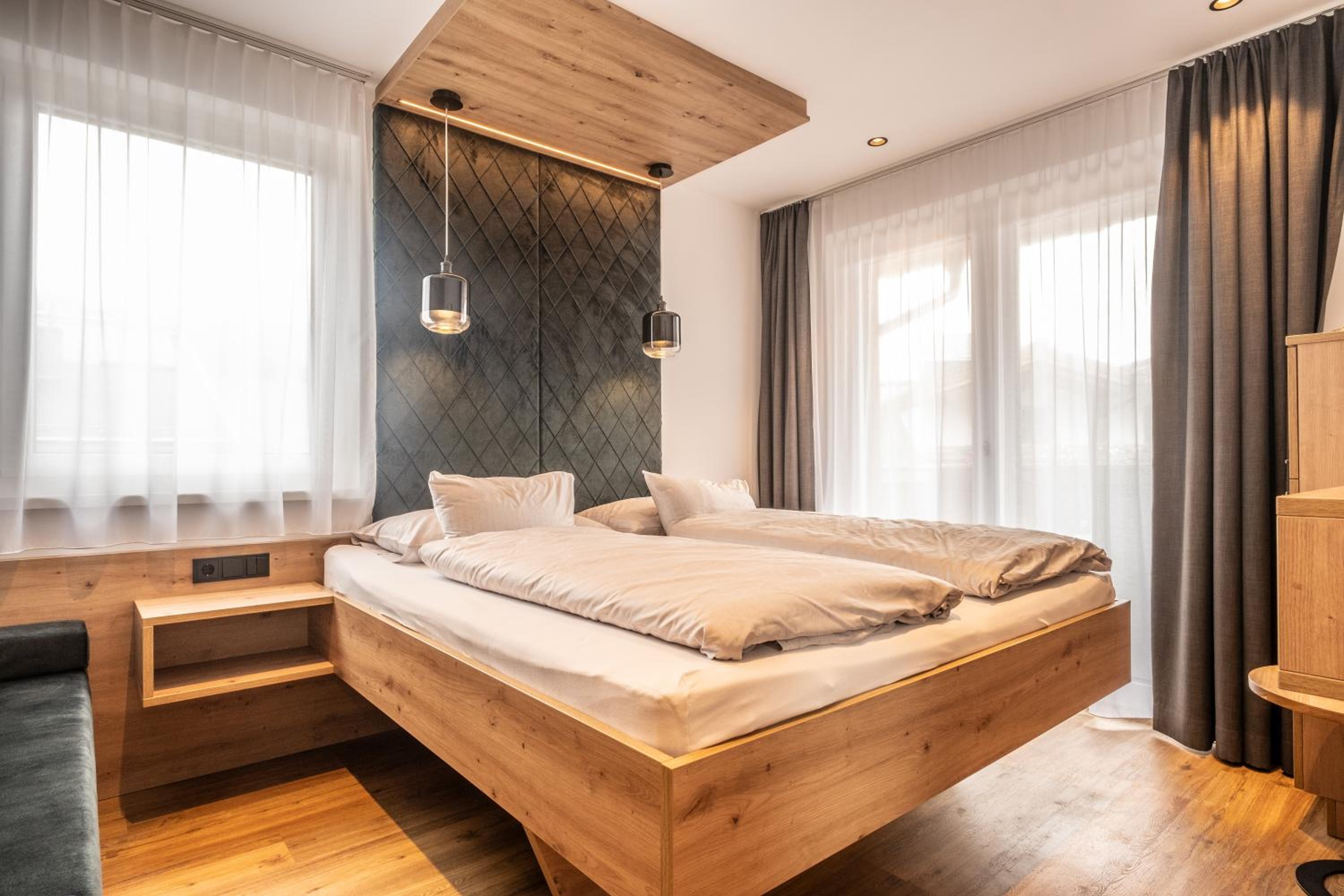 Two-Bedroom Suite - Annex
