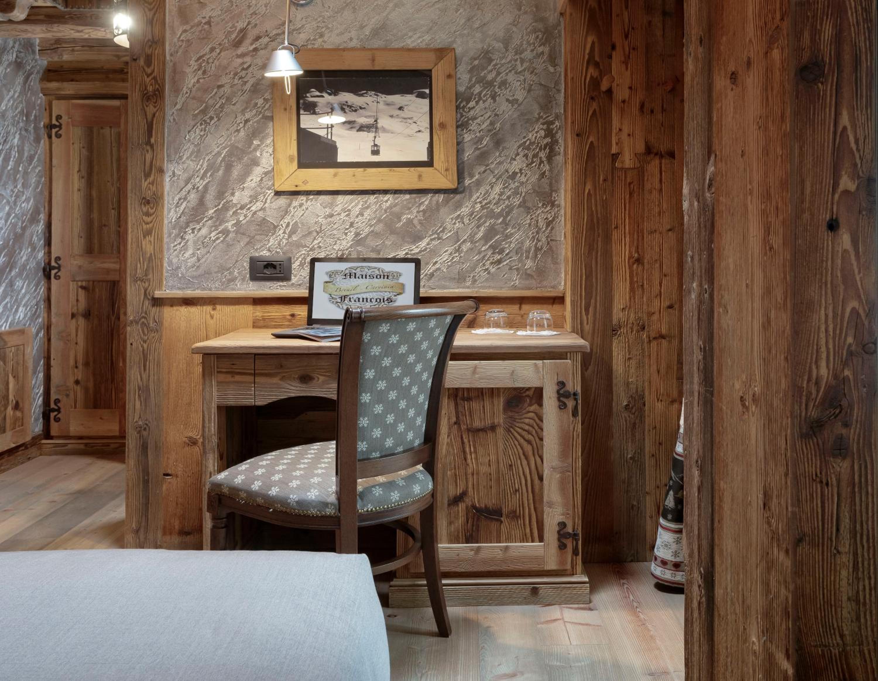 Superior Chalet photo 3