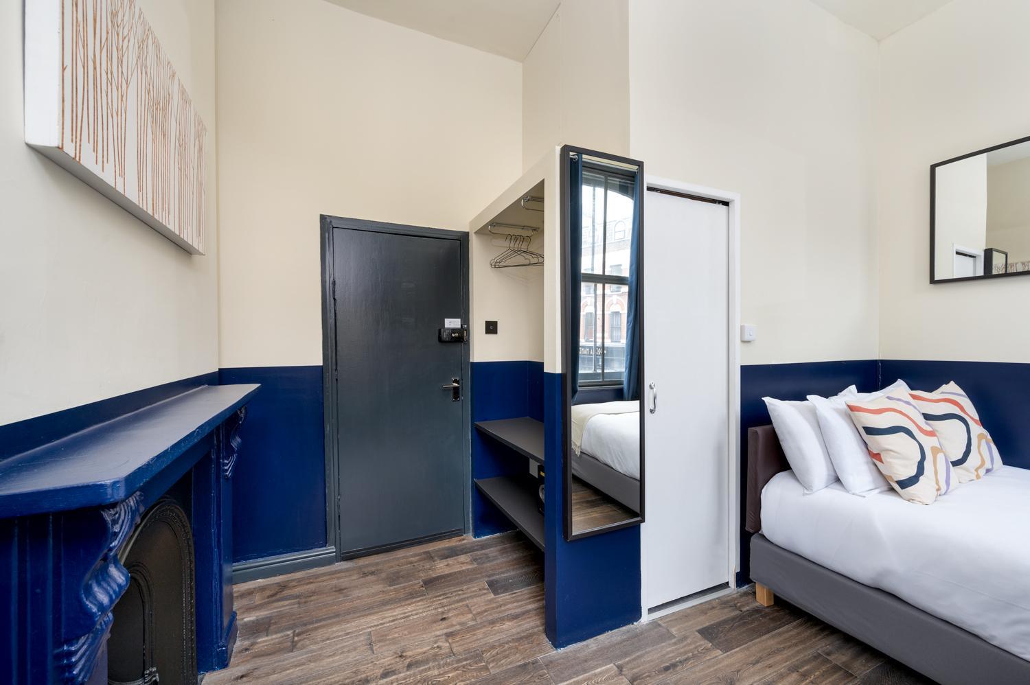 Standard Double Room photo 3
