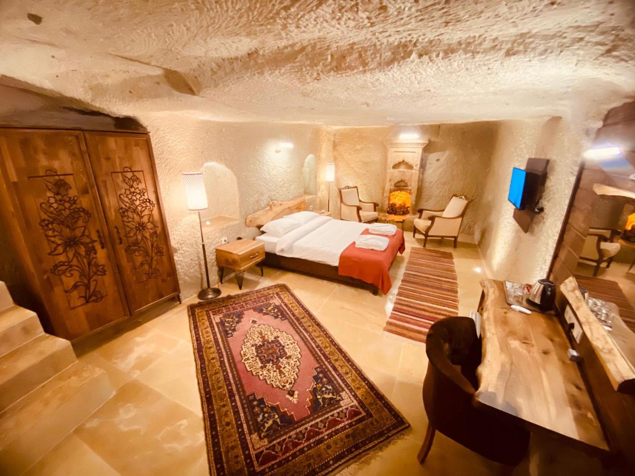 Deluxe Double Room - Photo 2