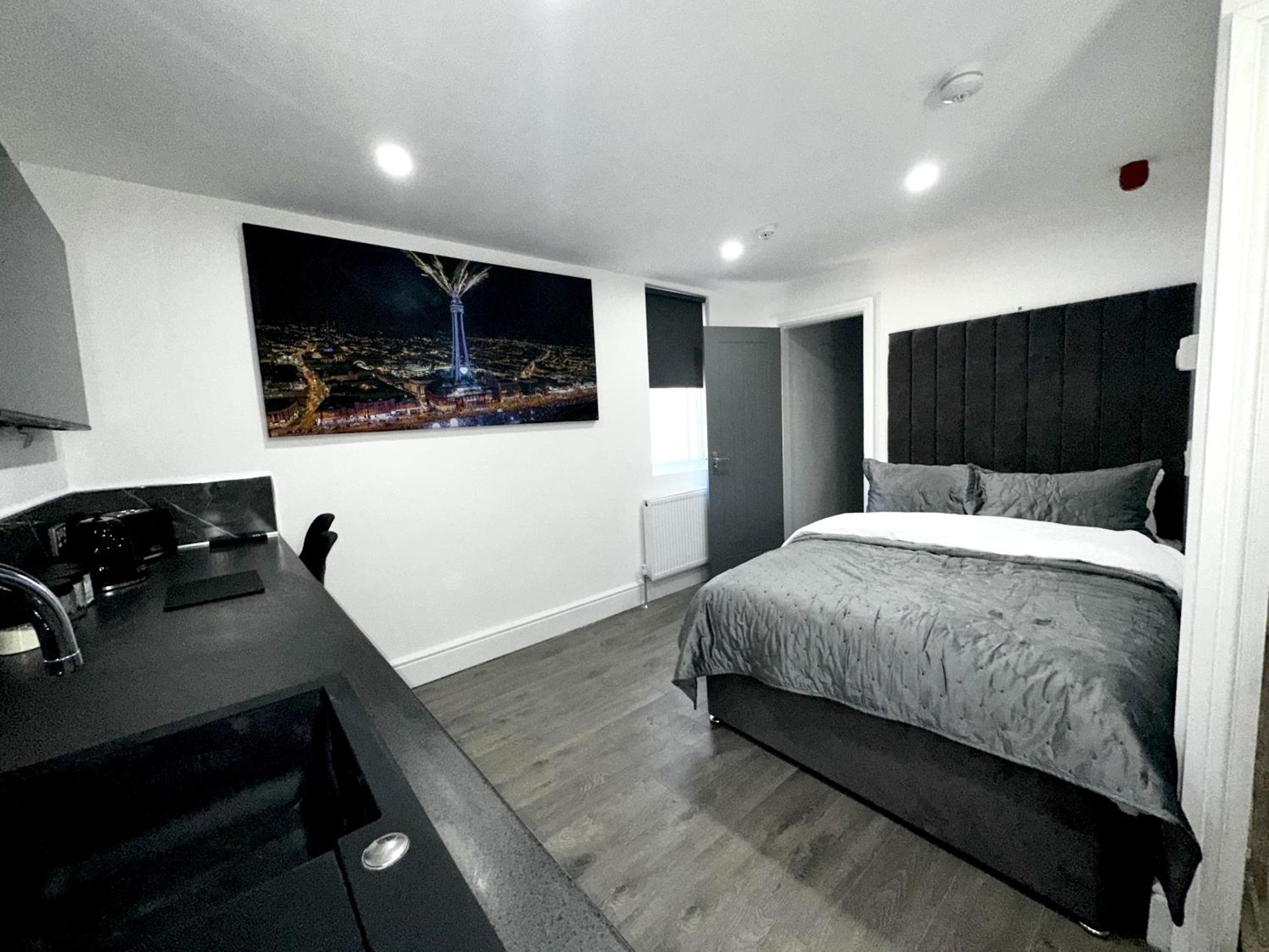 standard suite with spa bath
