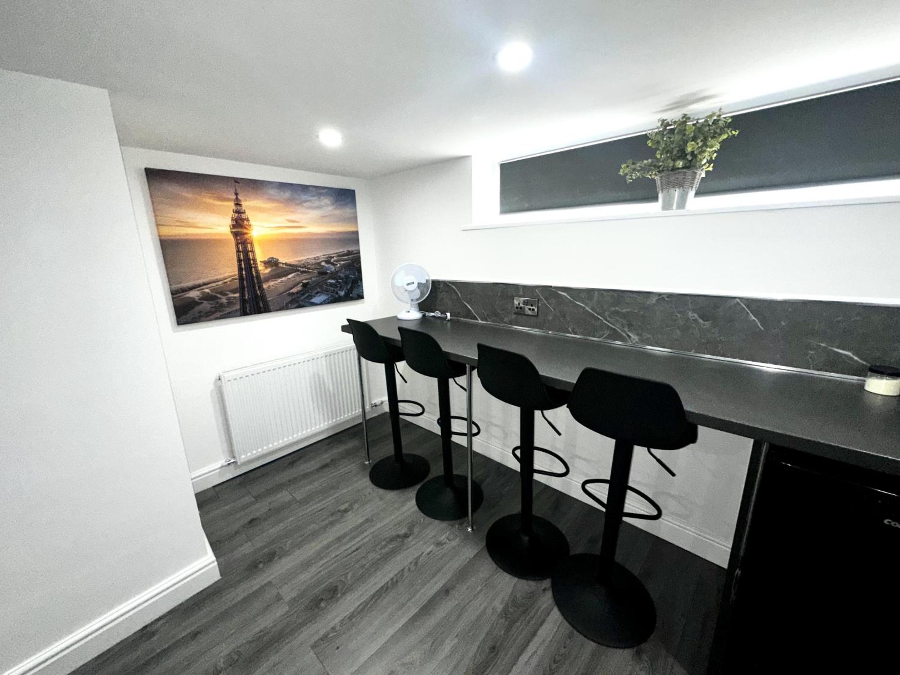 Basement Suite with Spa Bath (Height Restriction 6 foot) - Photo 8