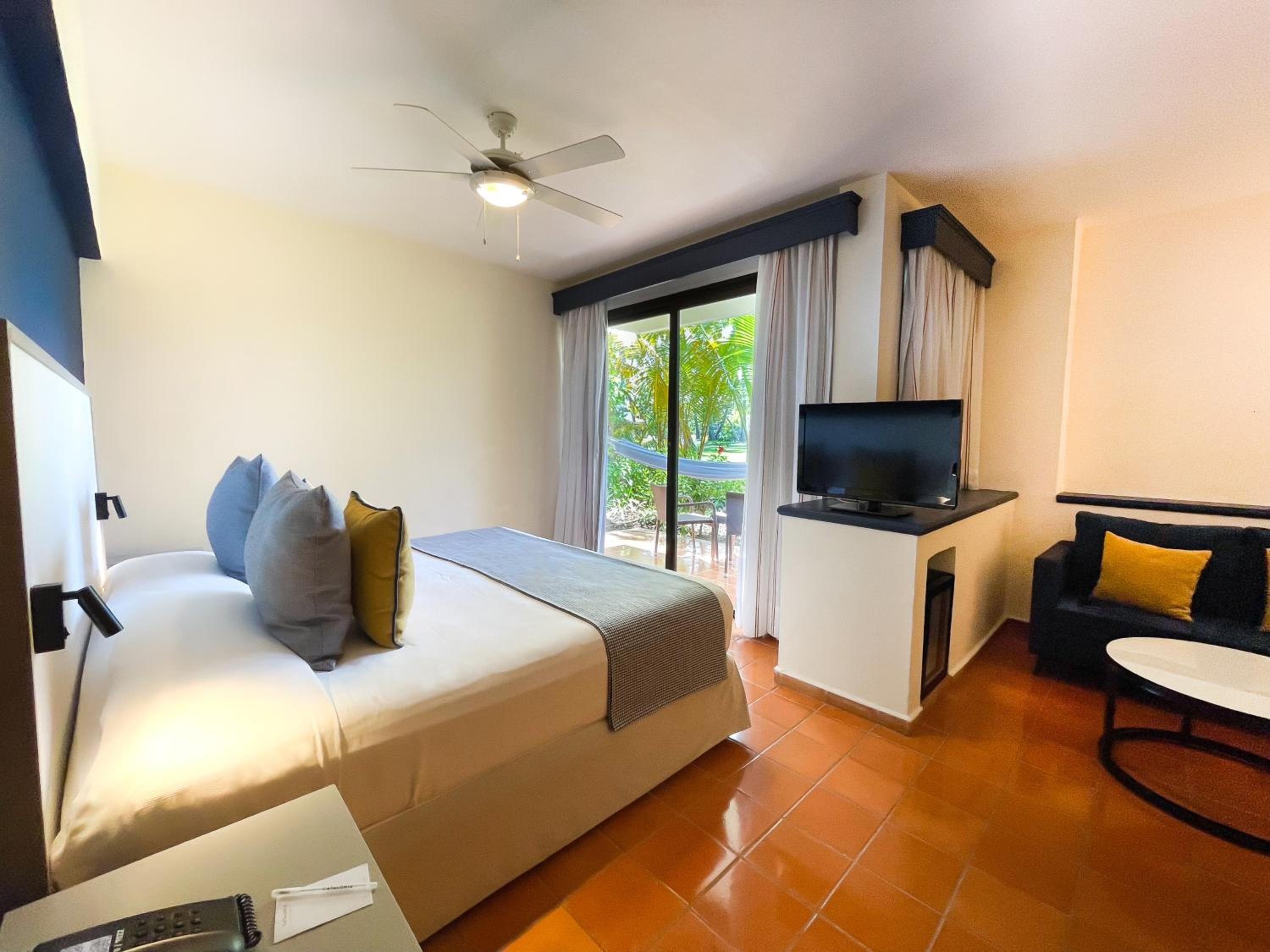 Premium Junior Suite - Photo 3