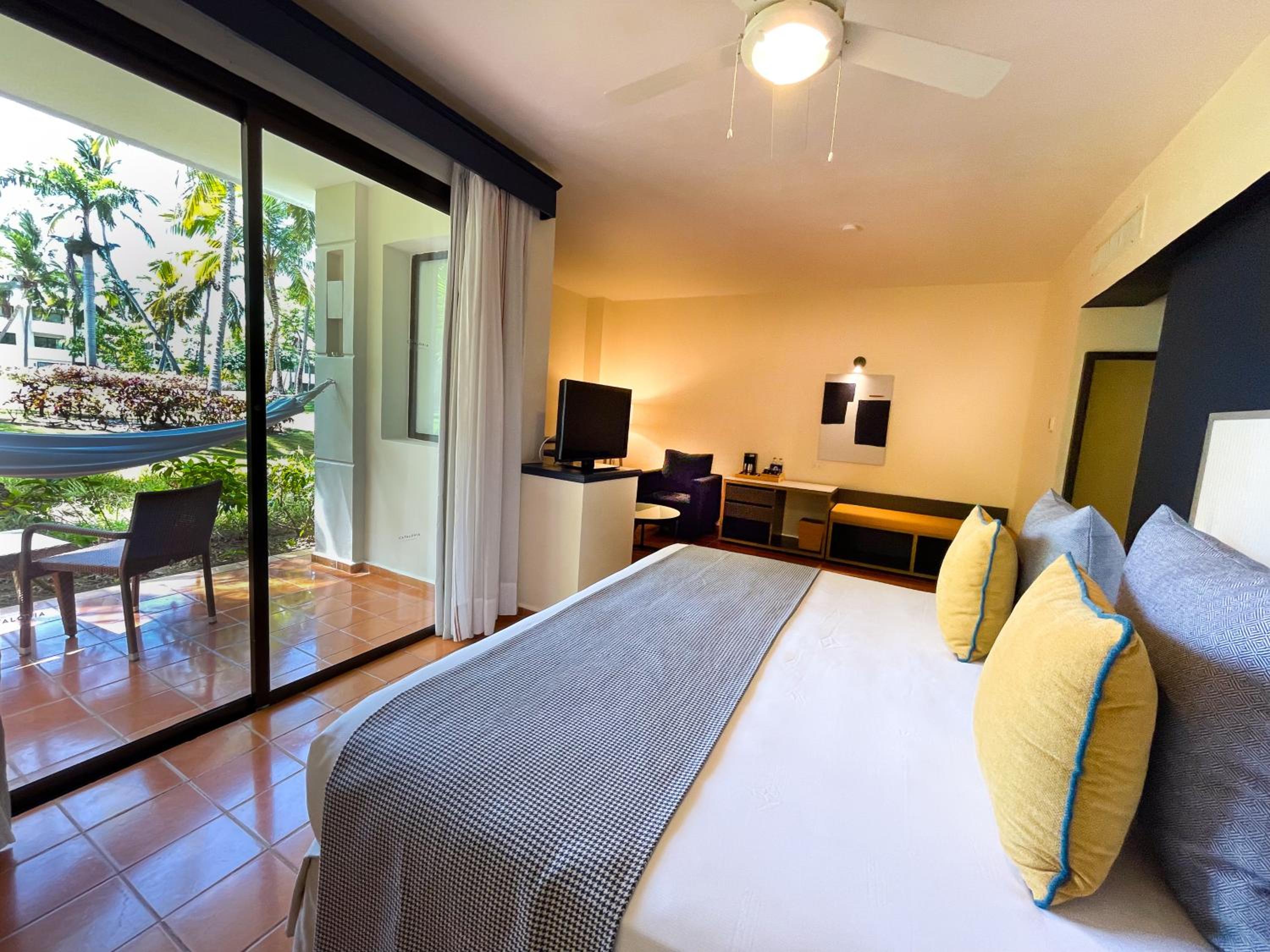 Premium Junior Suite - Photo 1