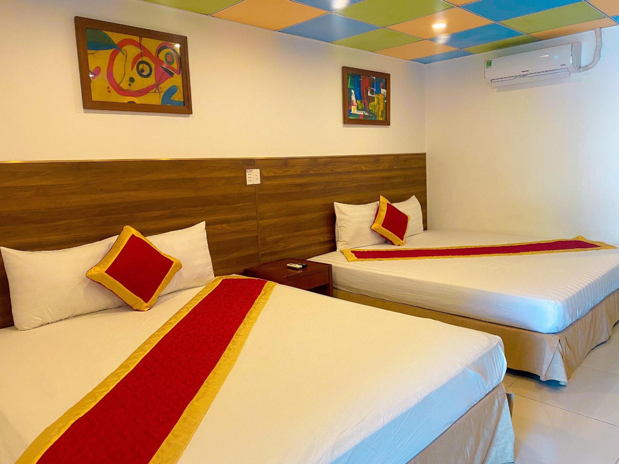 Standard Quadruple Room photo 2