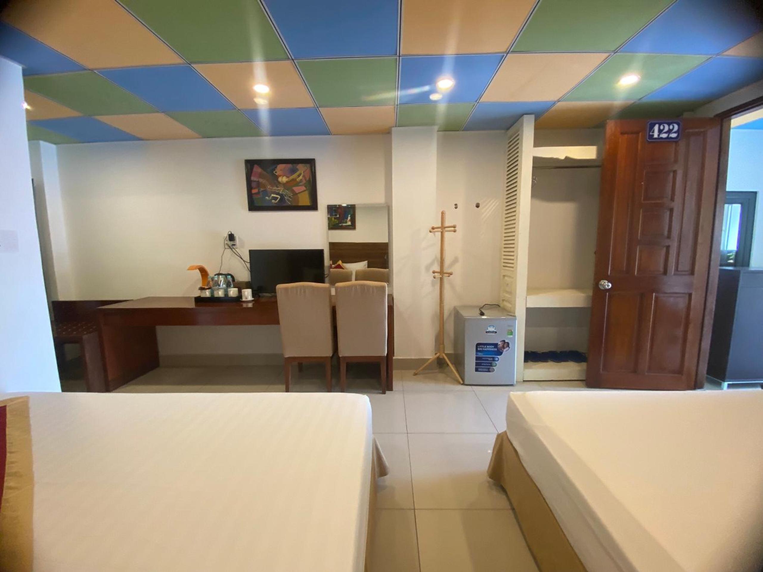 Standard Quadruple Room