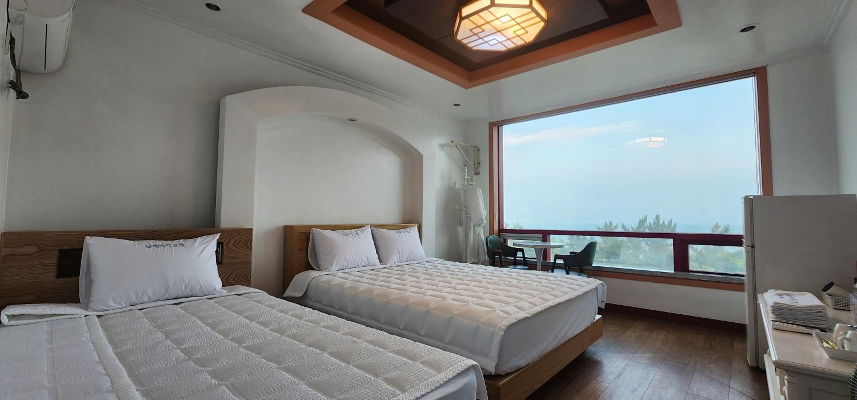 Twin Room with Sea View