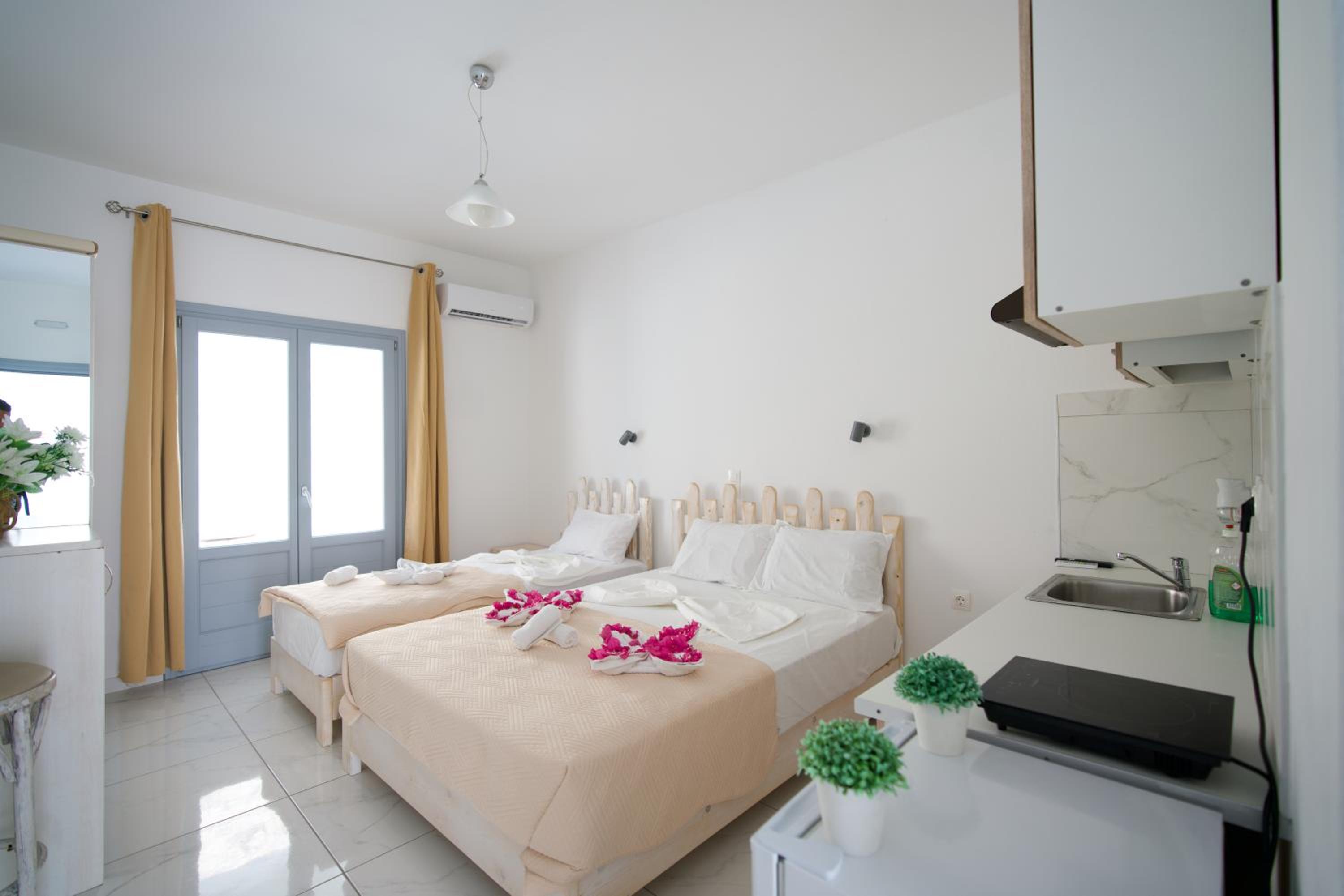Triple Room with Mountain View