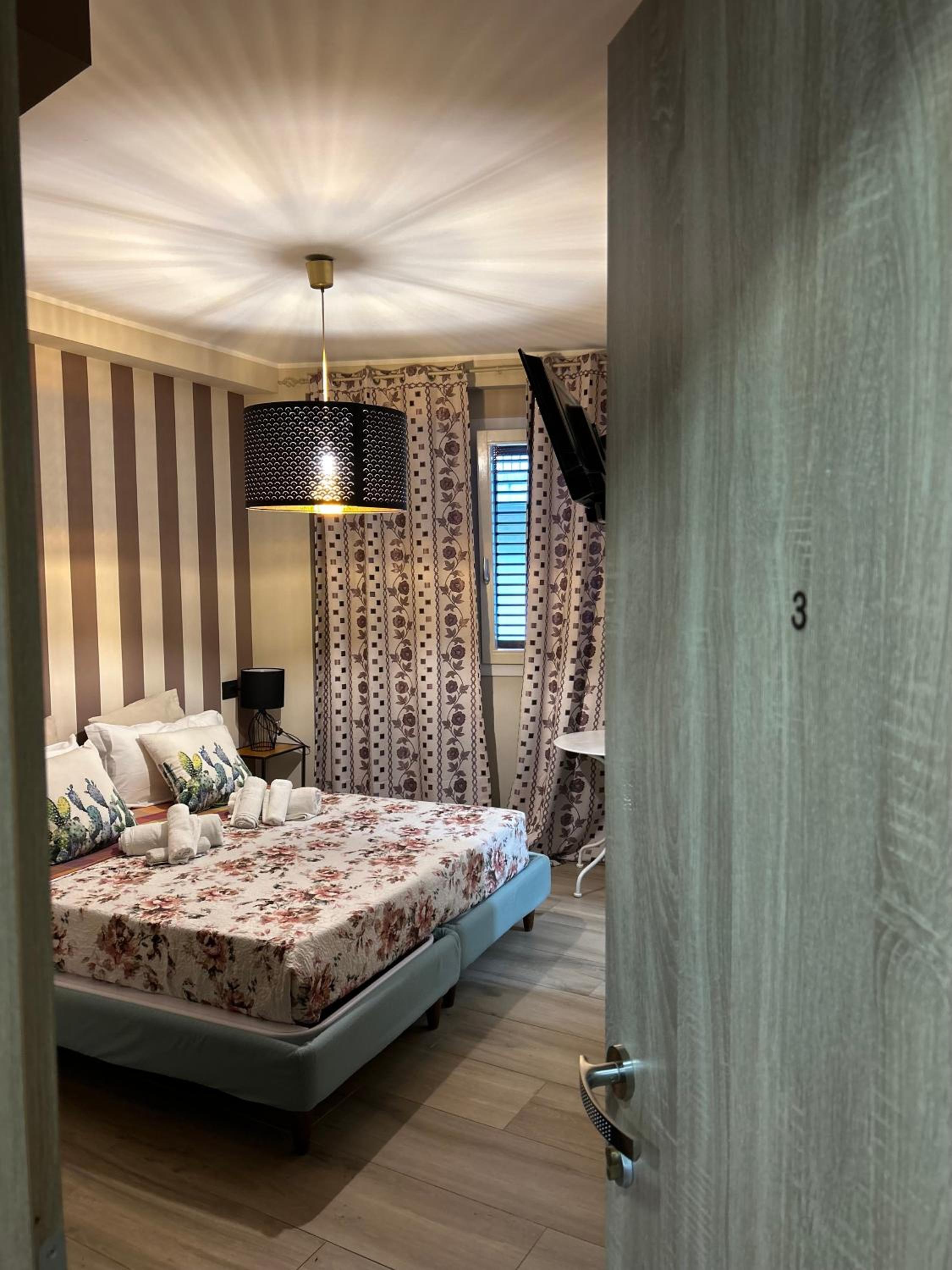 Double Room with Private Bathroom
