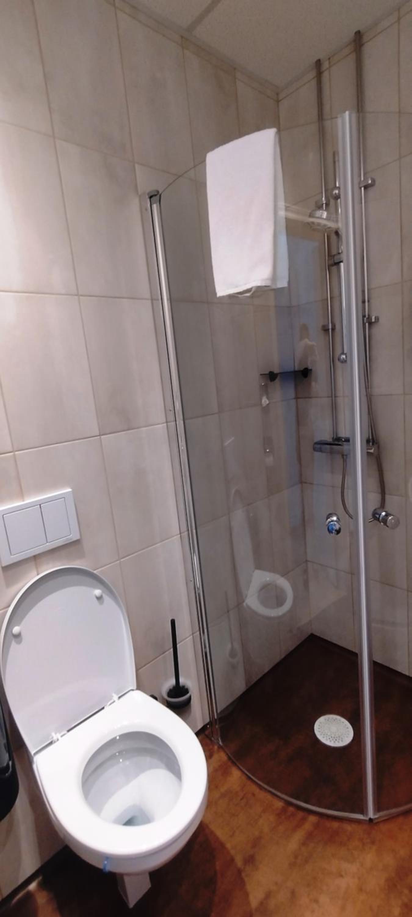 Double Room with Private Bathroom photo 3