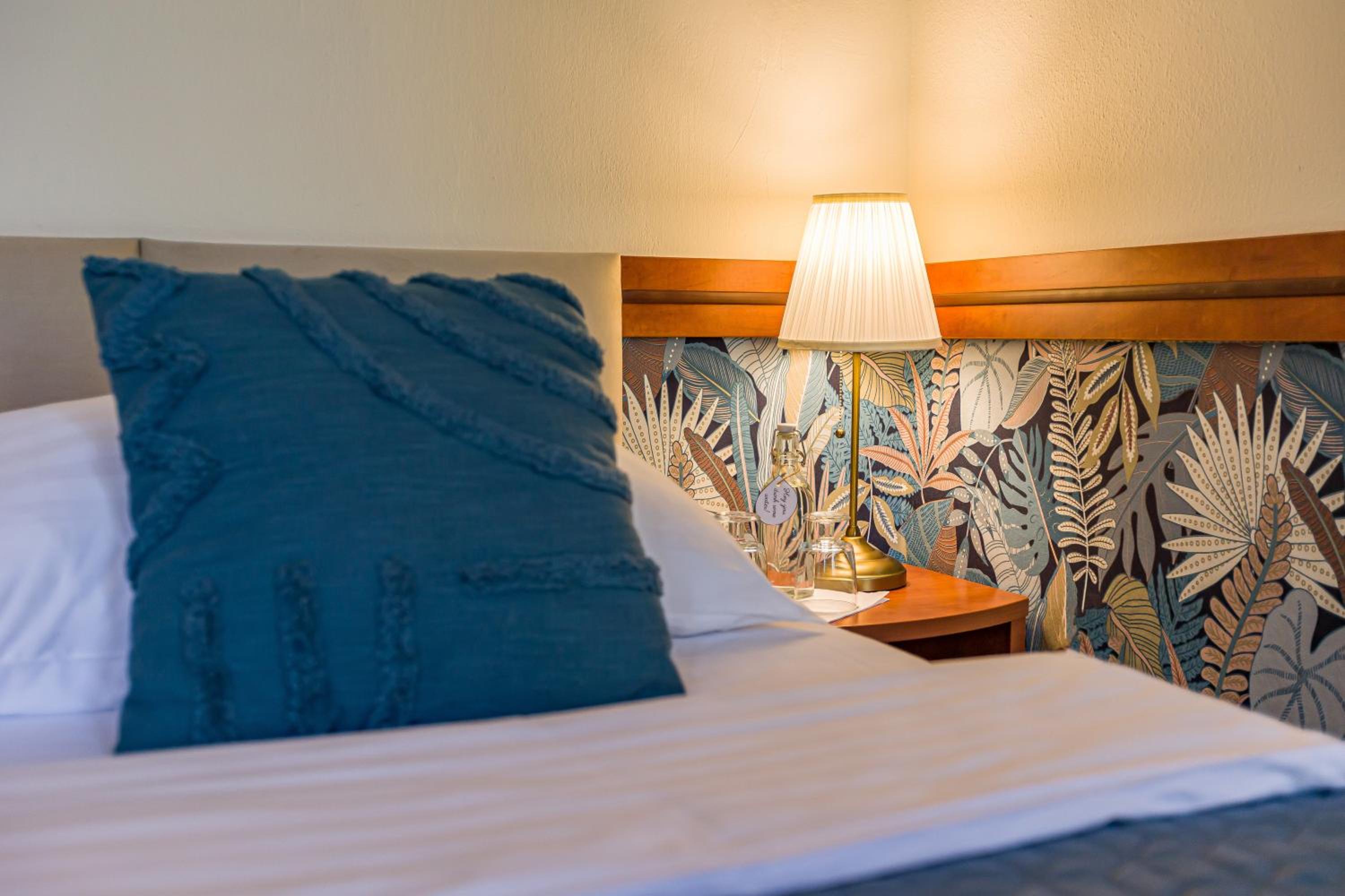 Double Room - Photo 6