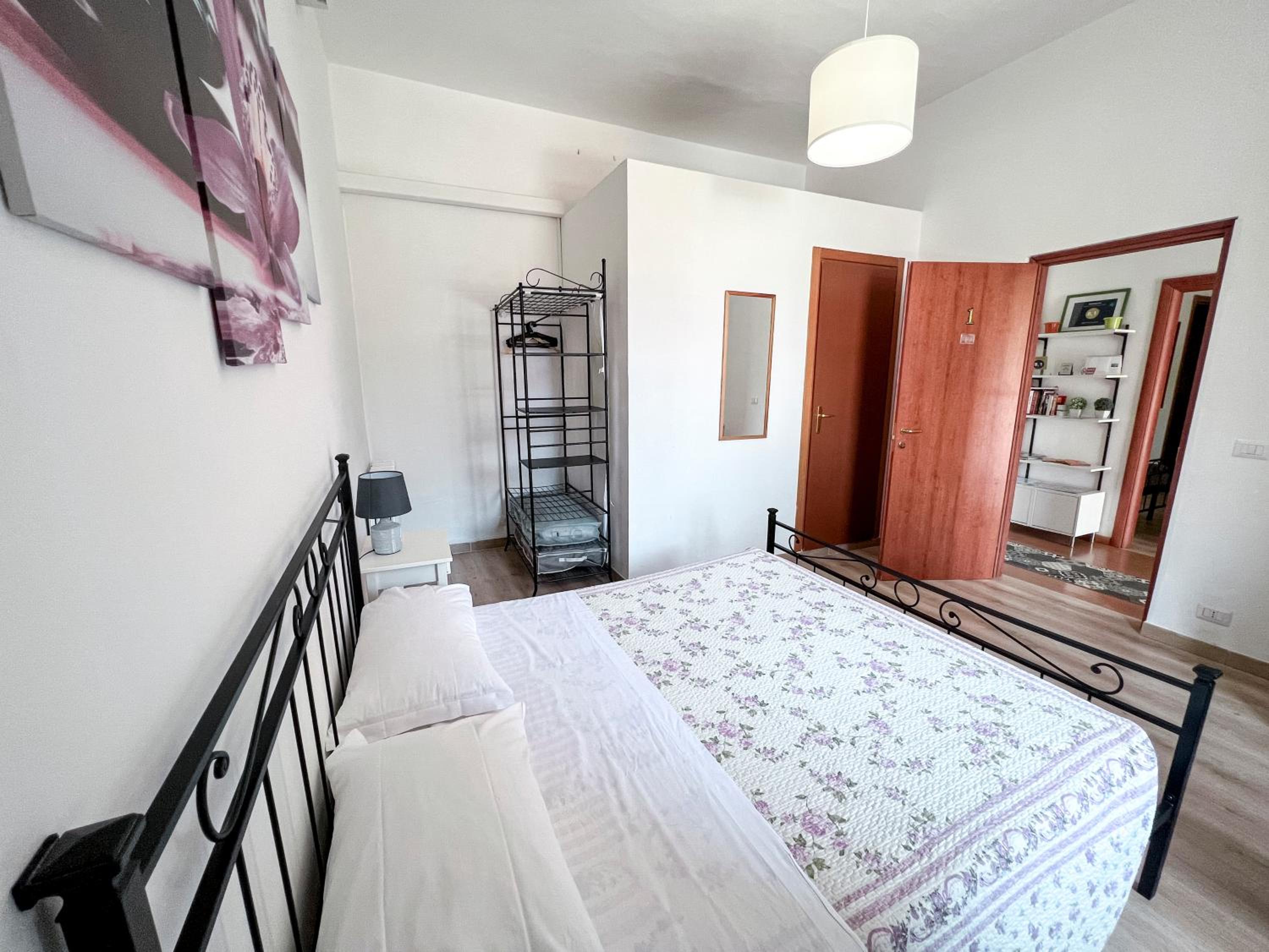 Double Room with Private Bathroom photo 2