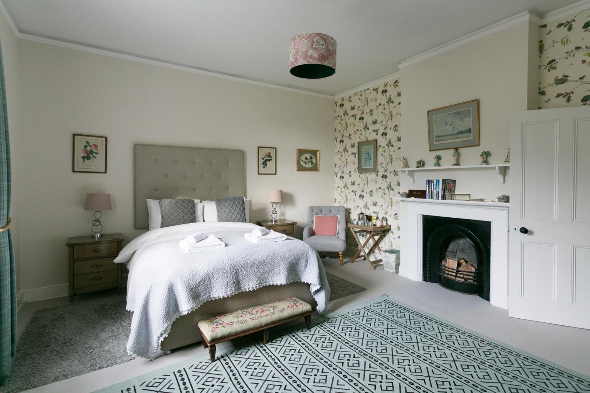 King Room with Garden View - Photo 10