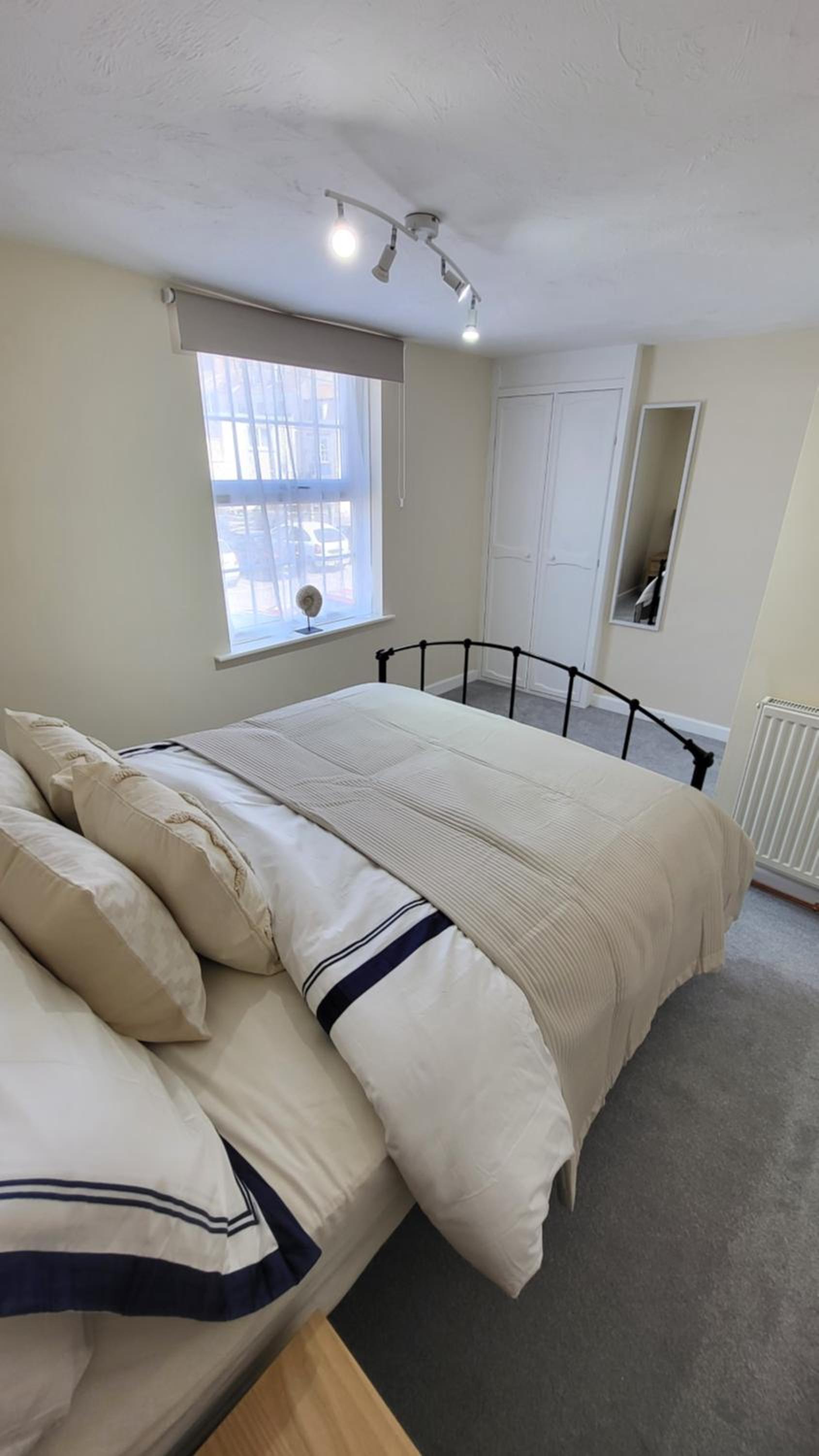 Three-Bedroom House photo 2
