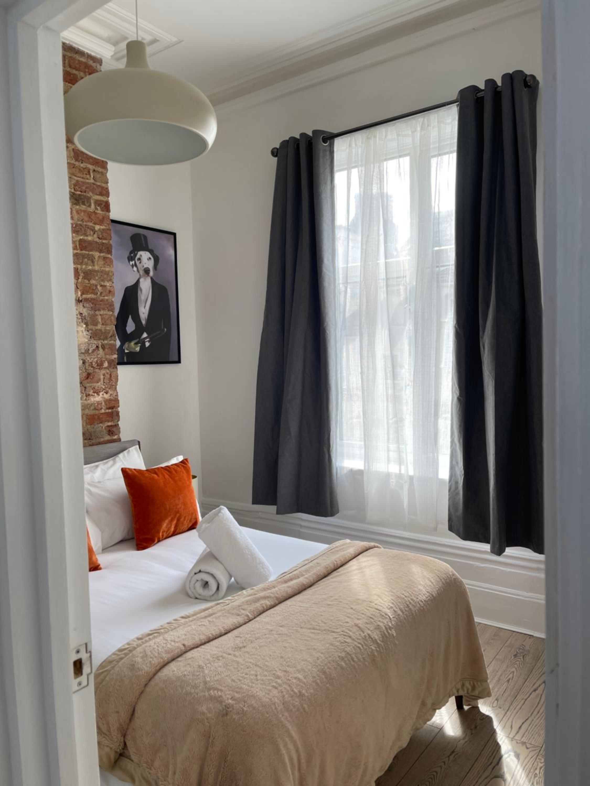 One-Bedroom Apartment photo 2