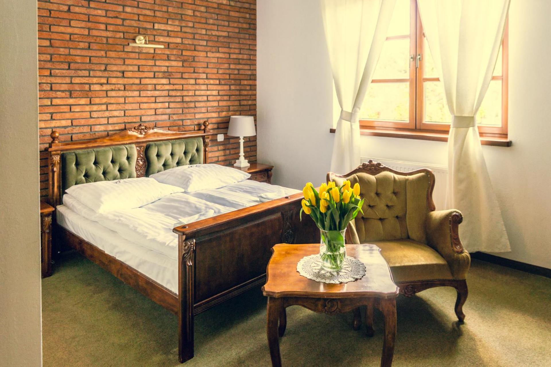 Double or Twin Room - Photo 3
