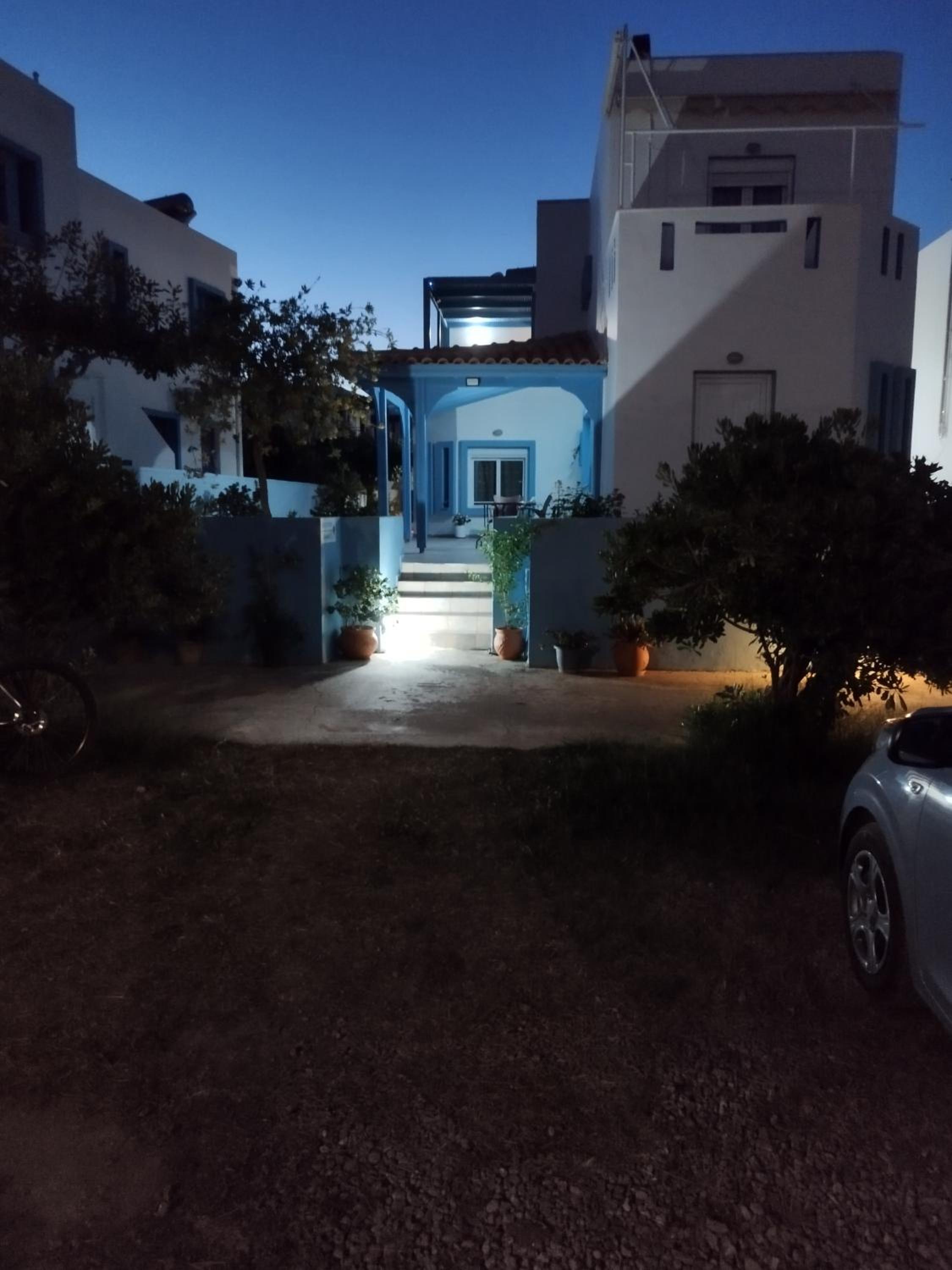 Apartment with Sea View - Photo 16