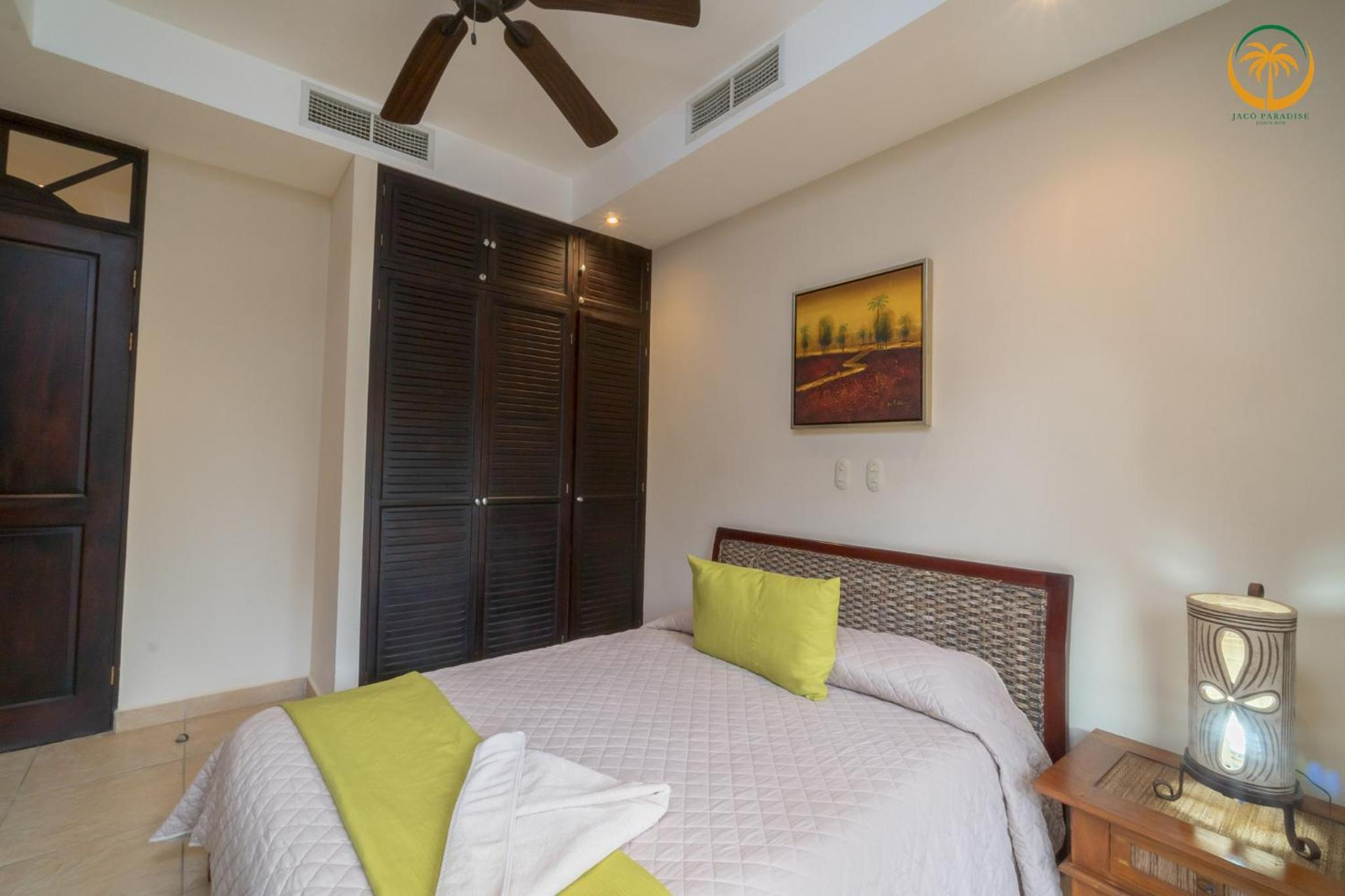 Three-Bedroom Condo - Ocean View photo 3