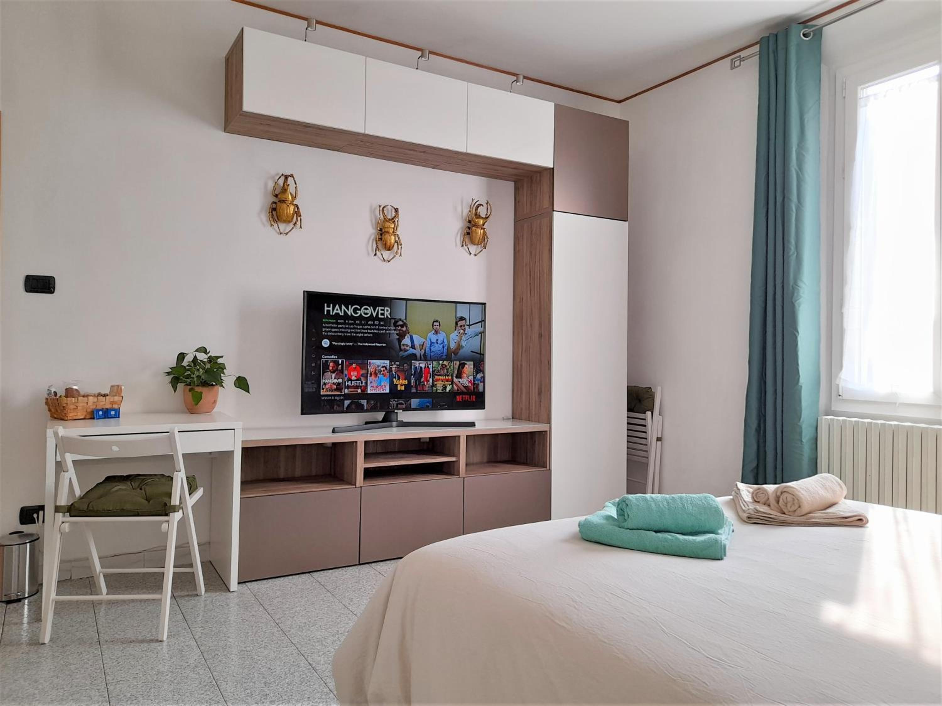Double Room - Photo 8