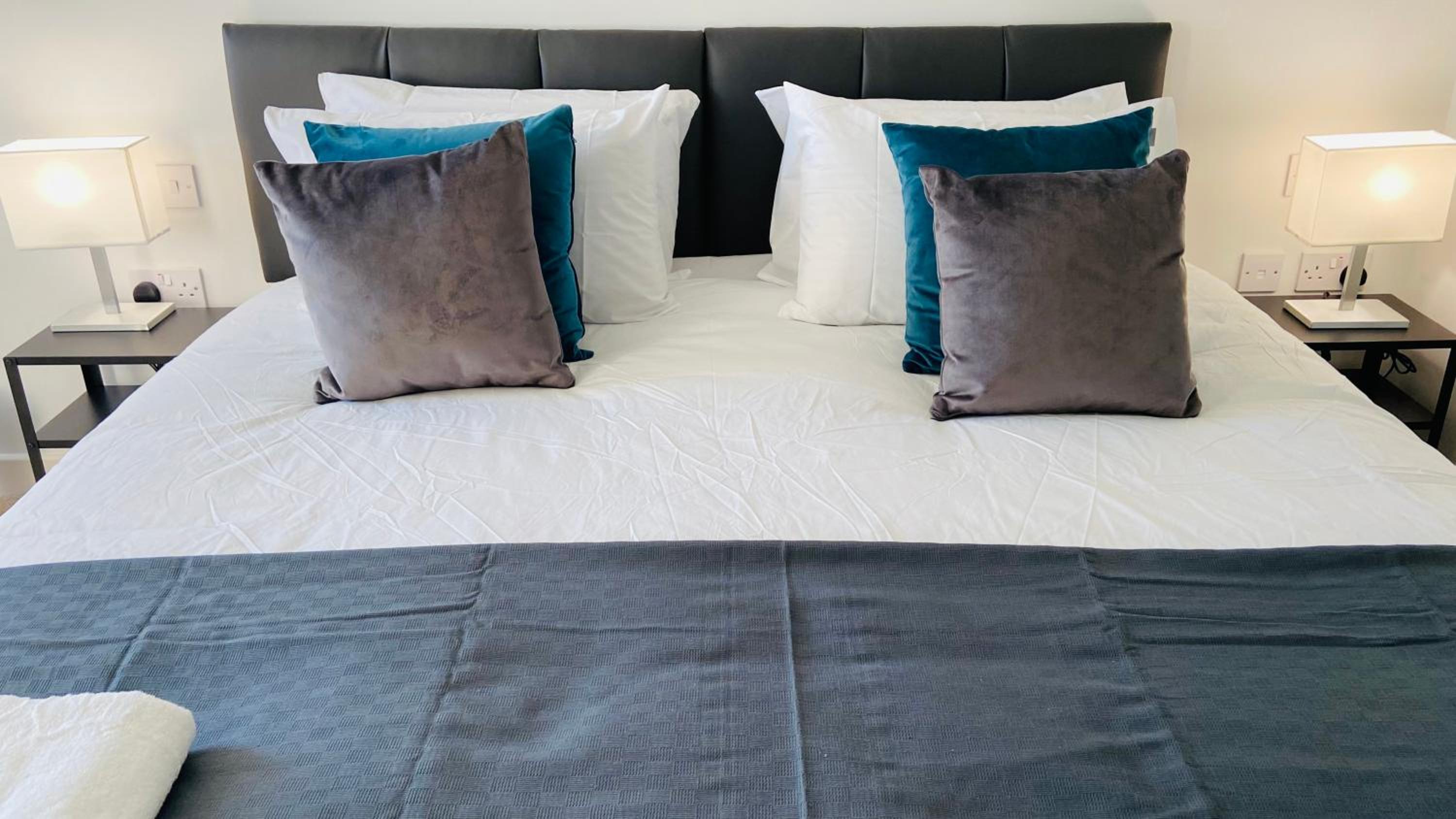 Double Or Twin Room With Private Bathroom photo 2