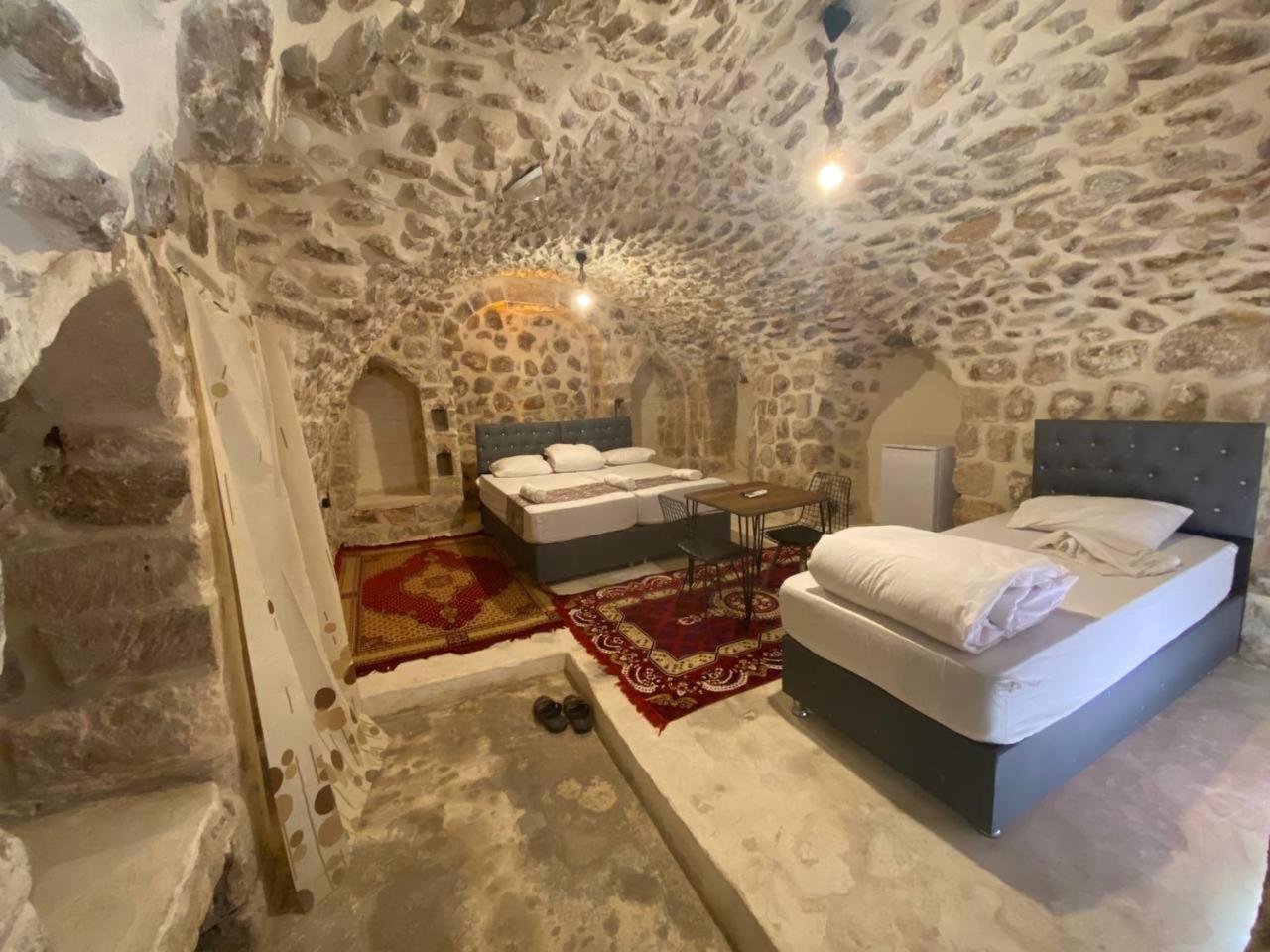 Triple Room with Private Bathroom photo 3