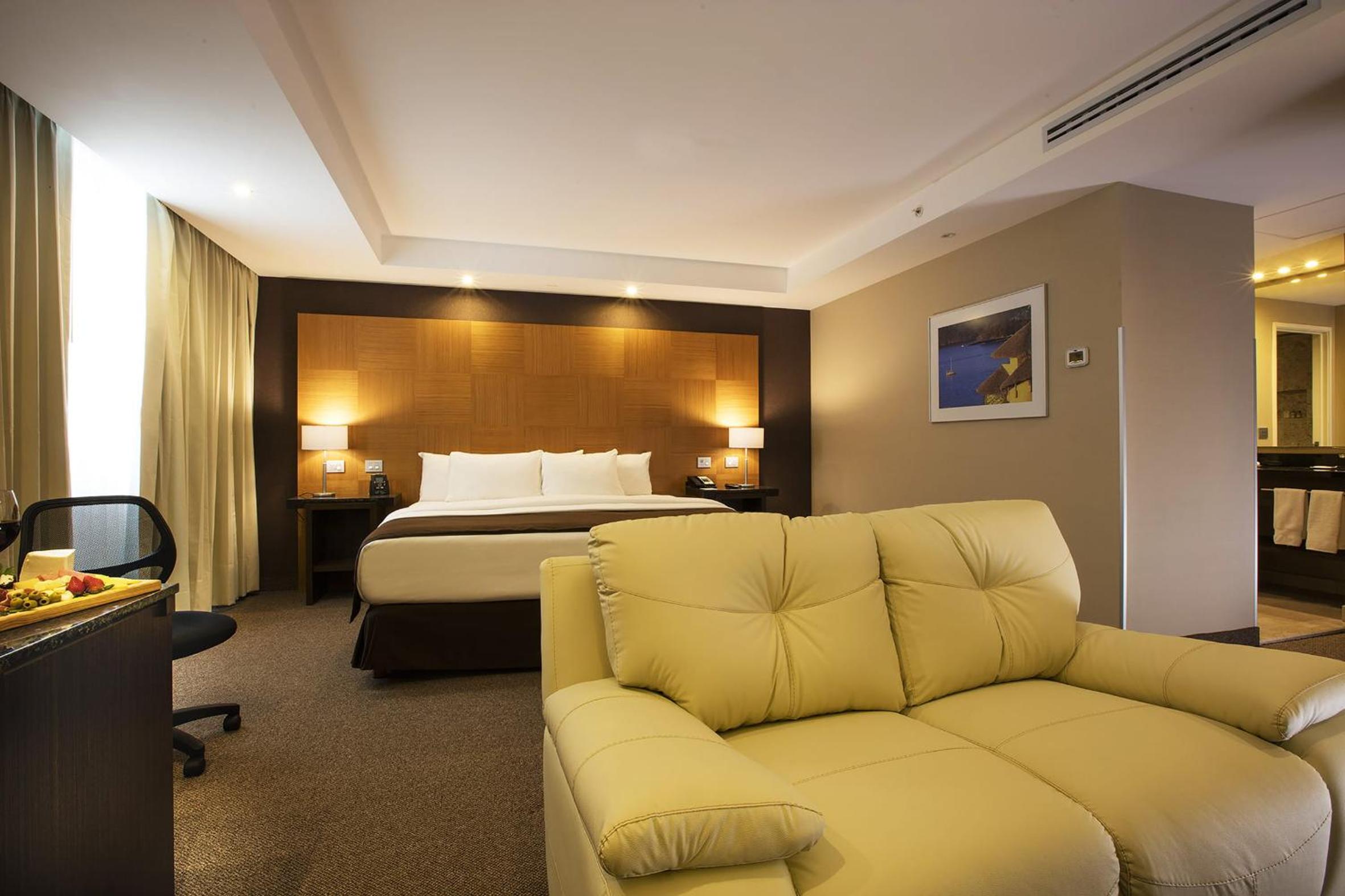 Junior Suite - Photo 1