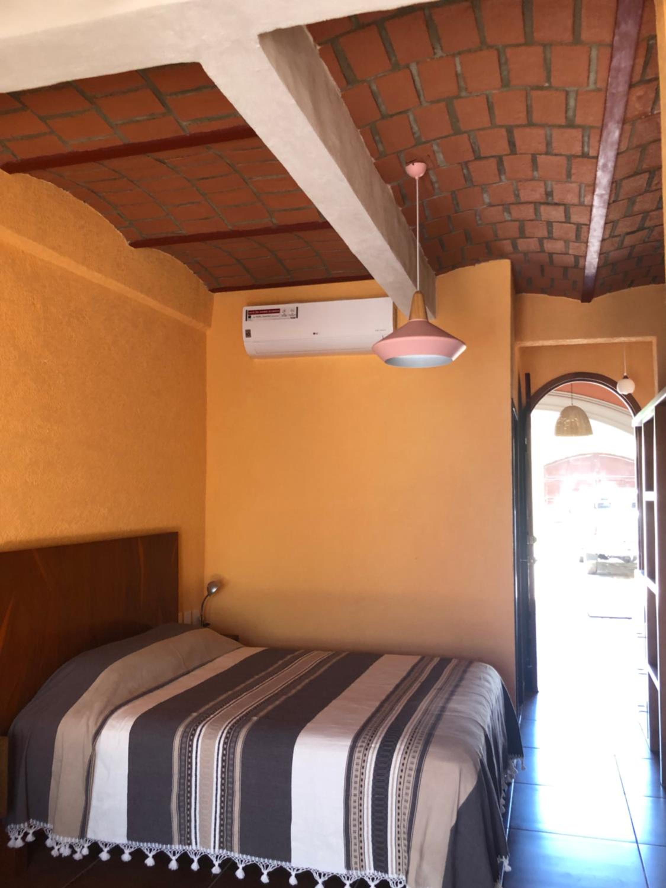 Deluxe King Room photo 1