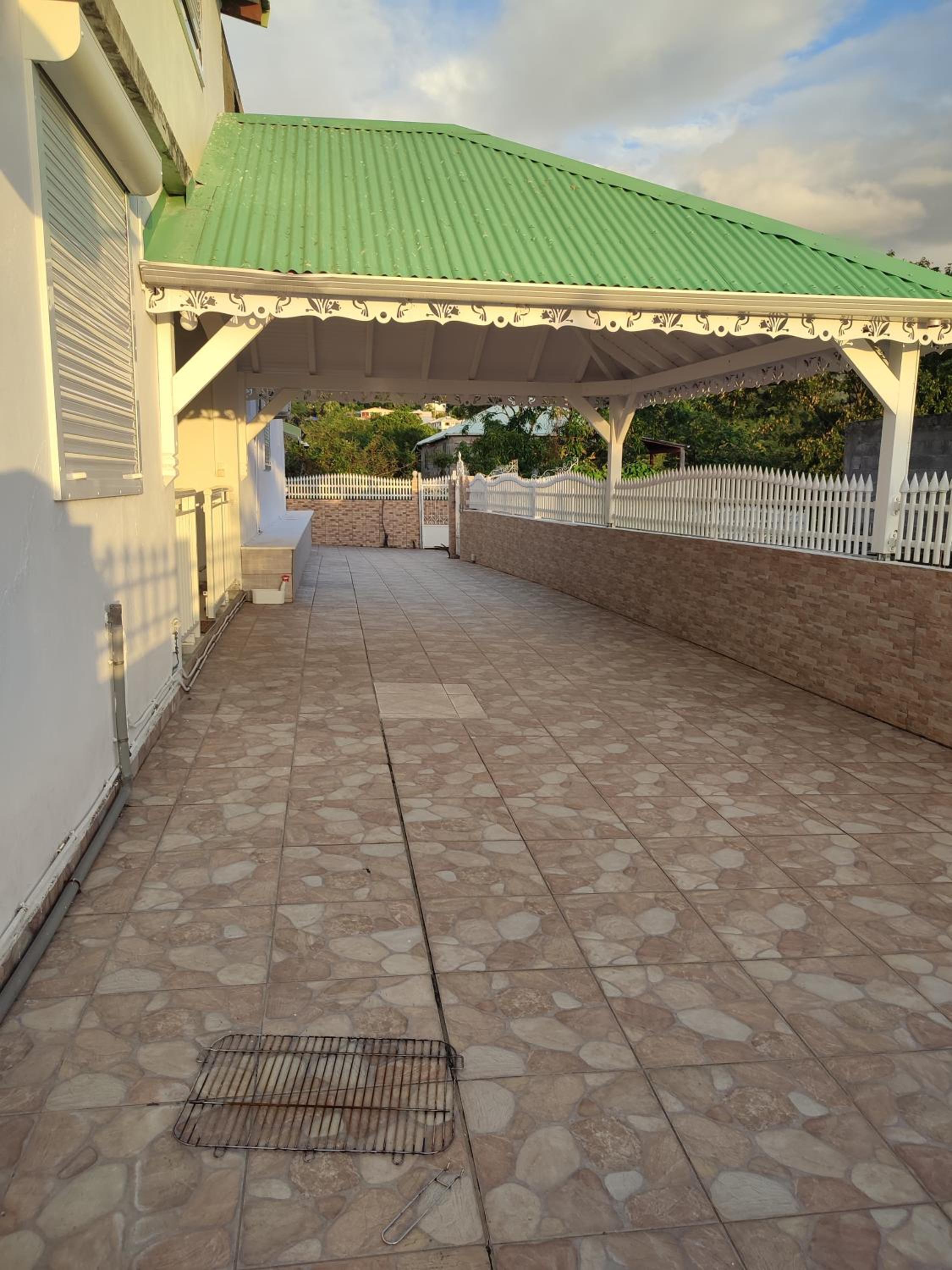 Four-Bedroom Villa - Photo 21