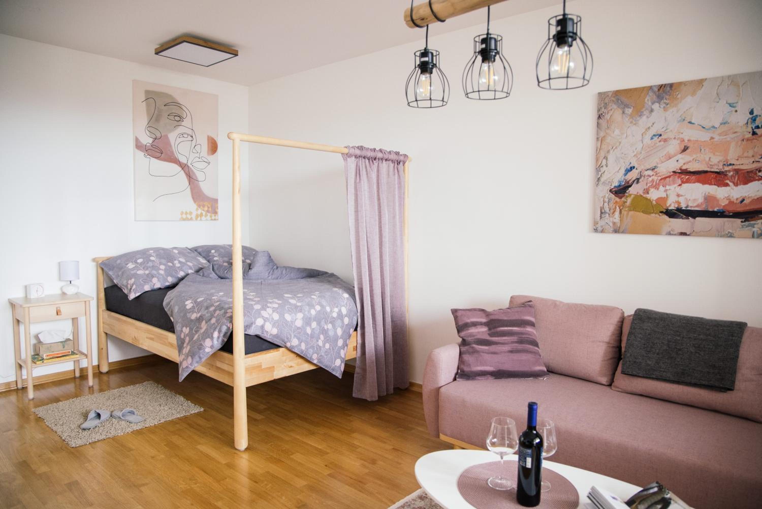 Studio Apartment