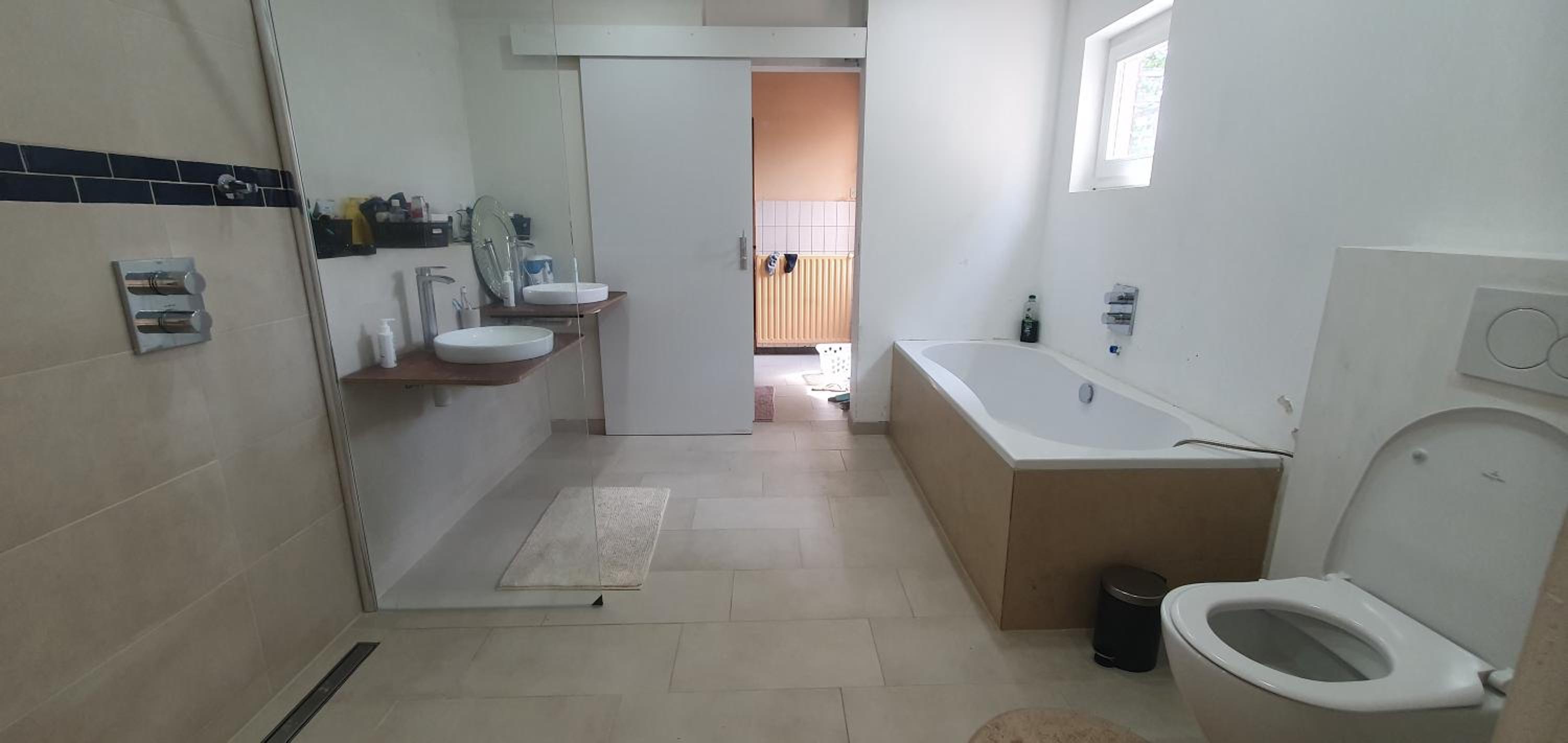 Budget Single Room photo 3