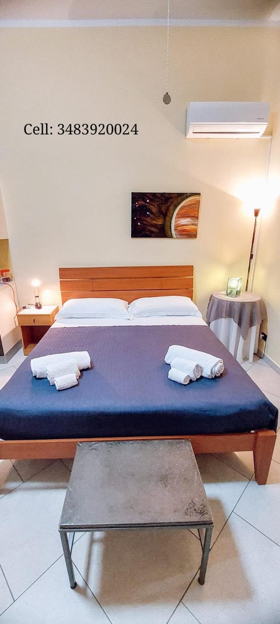 Double Room with Private Bathroom - Photo 32